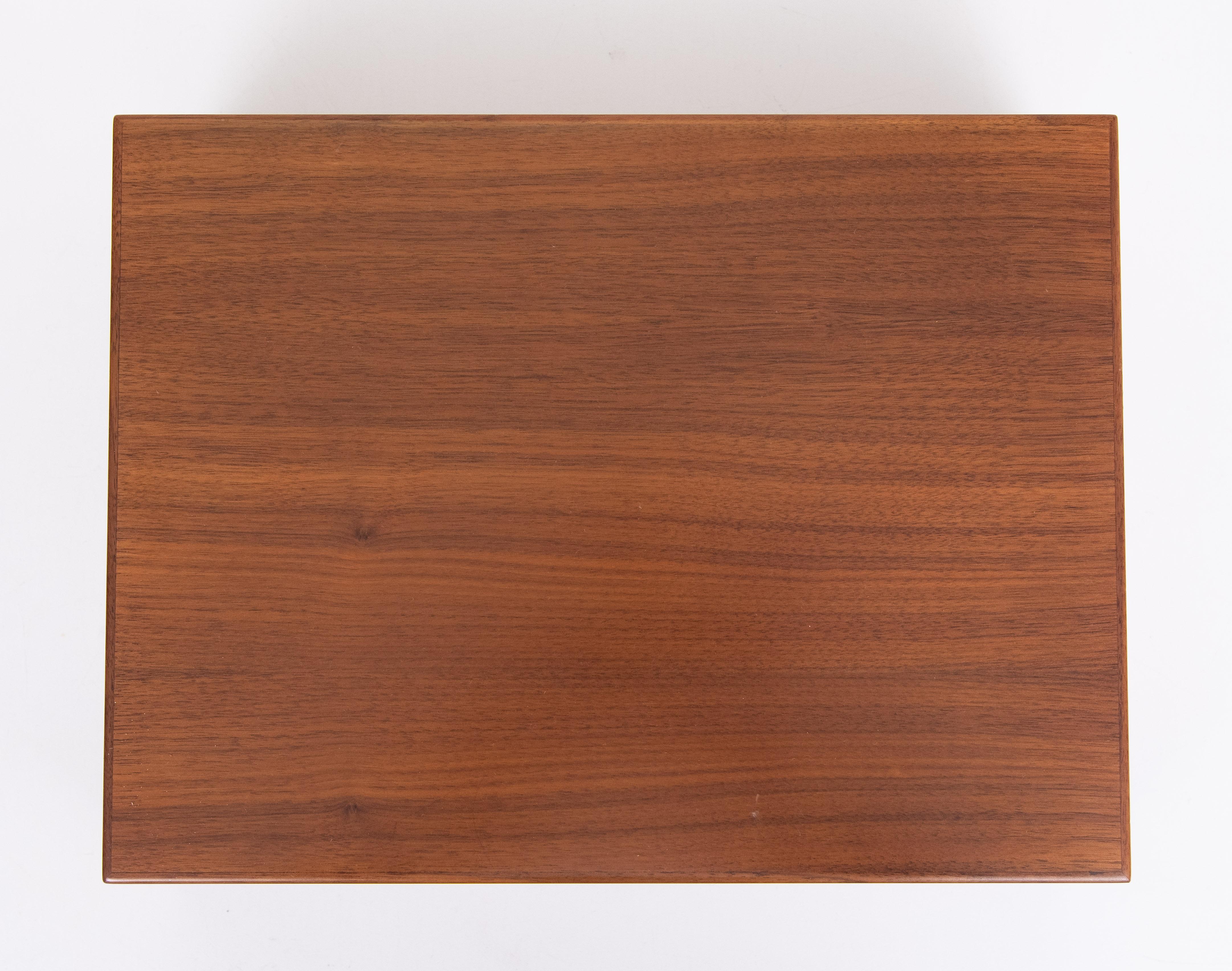 Italian Caldelli  for Big Ben Cedar Wood  Humidor 1970s Italy For Sale