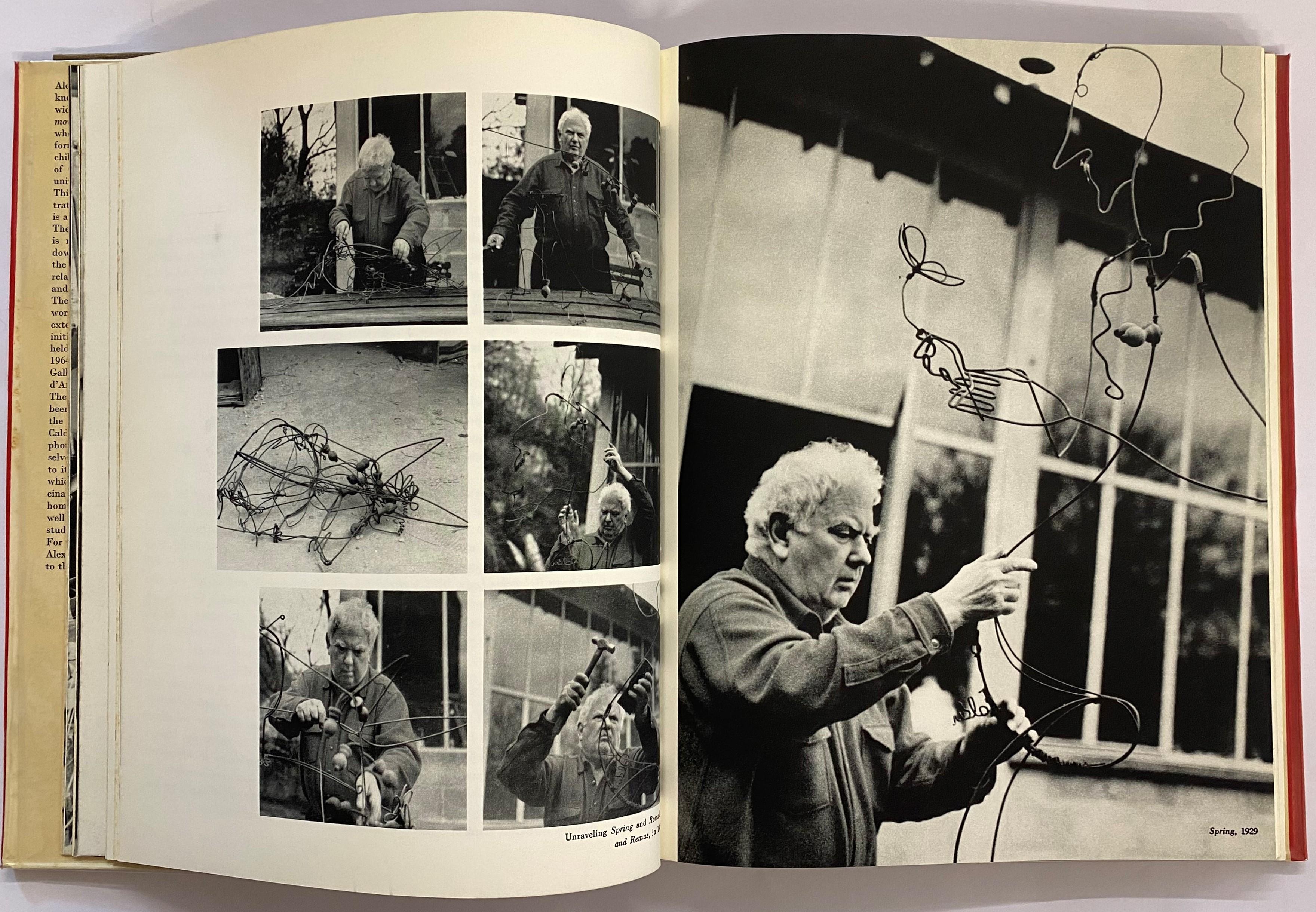 Calder : A Study of the Works of Alexander Calder (Étude des œuvres d'Alexander Calder) par H. Arnason en vente 3