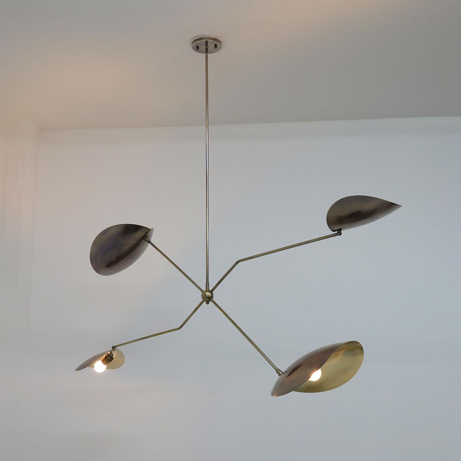 Lampadario in ottone Calder (a) Gallery L7 In condizioni Nuovo in vendita a Los Angeles, CA
