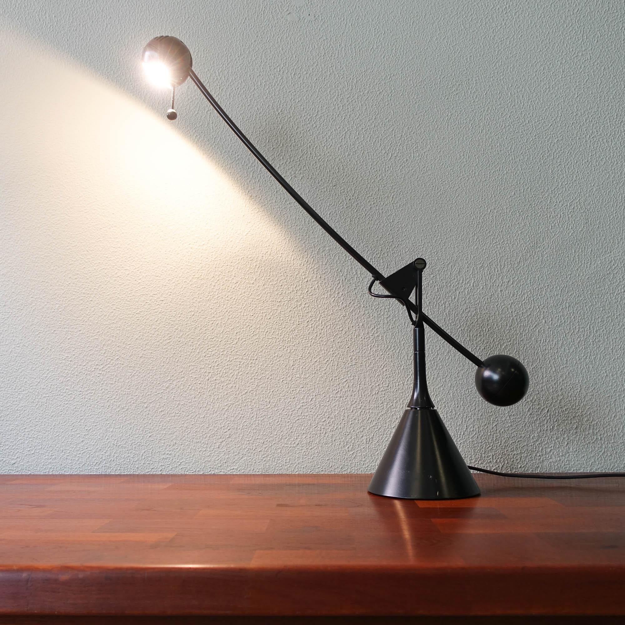 calder lamp
