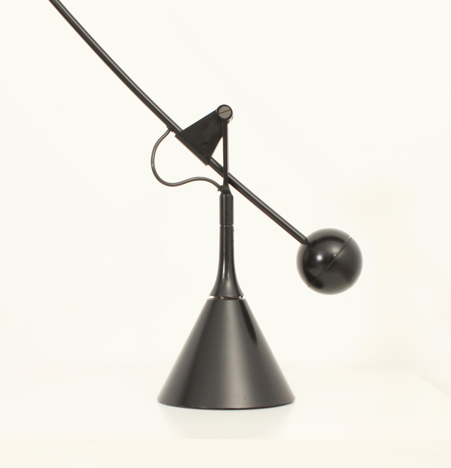 Calder-Tischlampe von Enric Franch für Metalarte, 1975 2