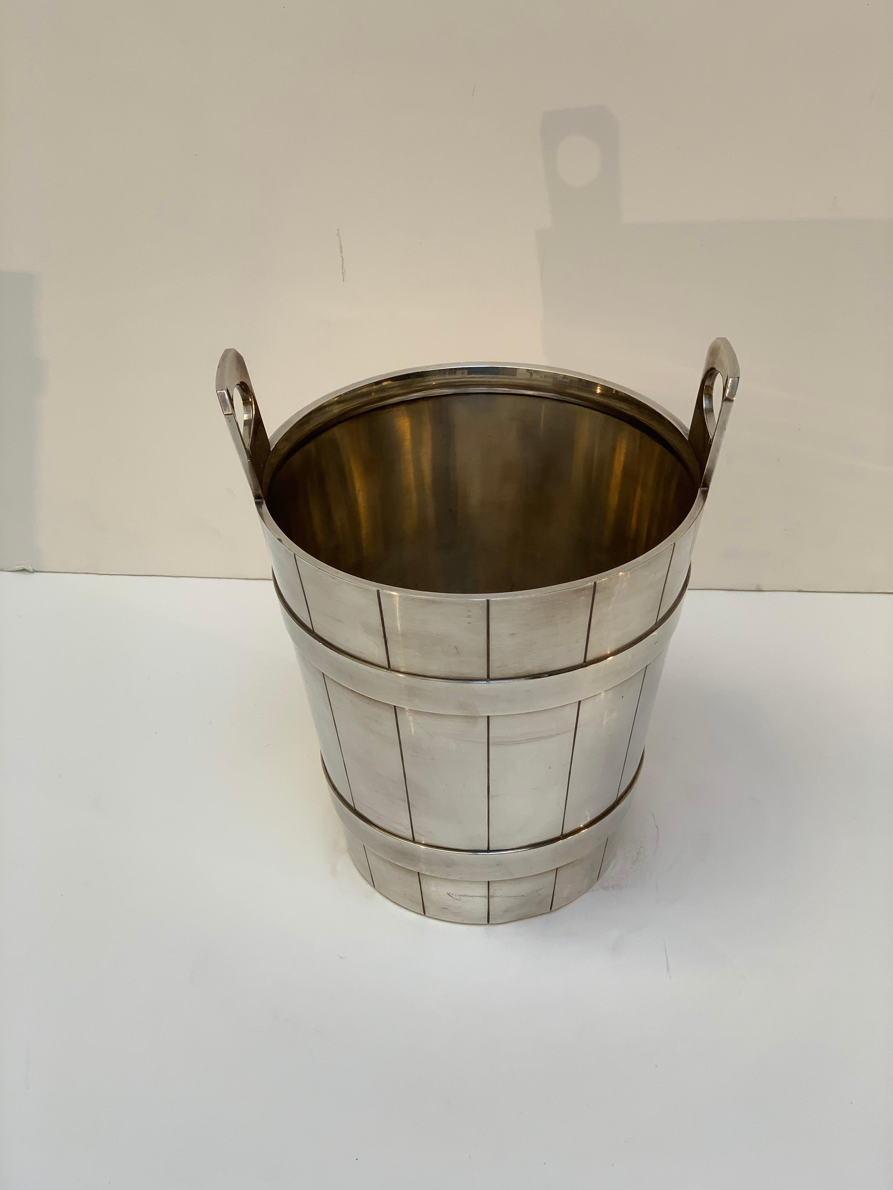 Calderoni Milano Italy Mid Century Silverplate Metal Wine Cooler Ice Pocket In Good Condition In Firenze, Toscana