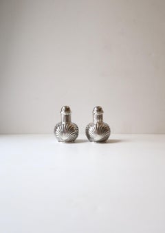 Sterling Silver Salt Pepper Shakers Scallop Seashell Design by Caldwell, Pair