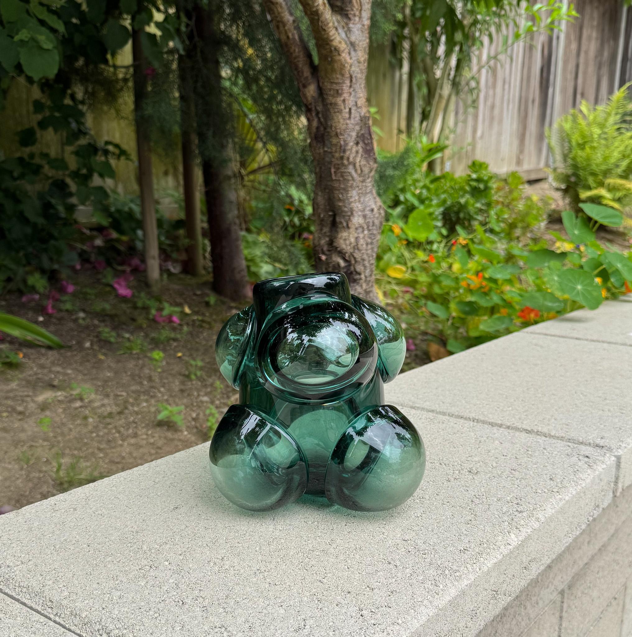 Caleb Siemon & Carmen Salazar Cumulo Hand Blown Glass Vase, California For Sale 4