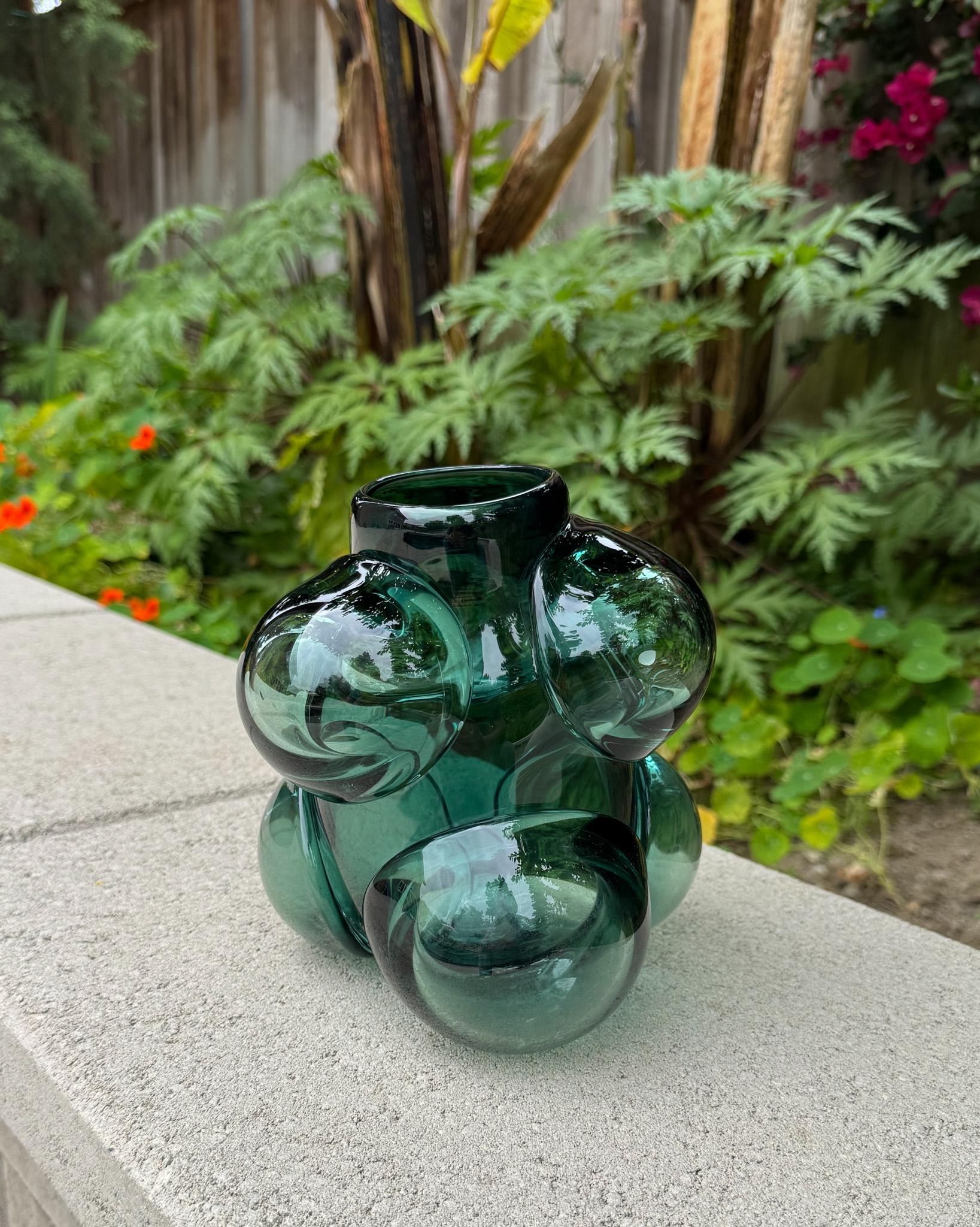 Caleb Siemon & Carmen Salazar Cumulo Hand Blown Sculptural Glass Vase, California, 21st Century. 