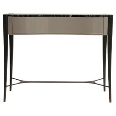 Caleido Lacquered Console