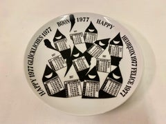 Kalenderteller aus dem Jahr 1977 von Piero Fornasetti