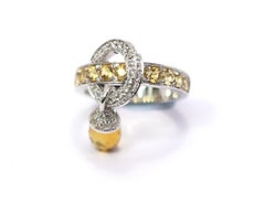 Calgaro 18k white Gold Ring with yellow Lemon Briolet Quartz Acorn