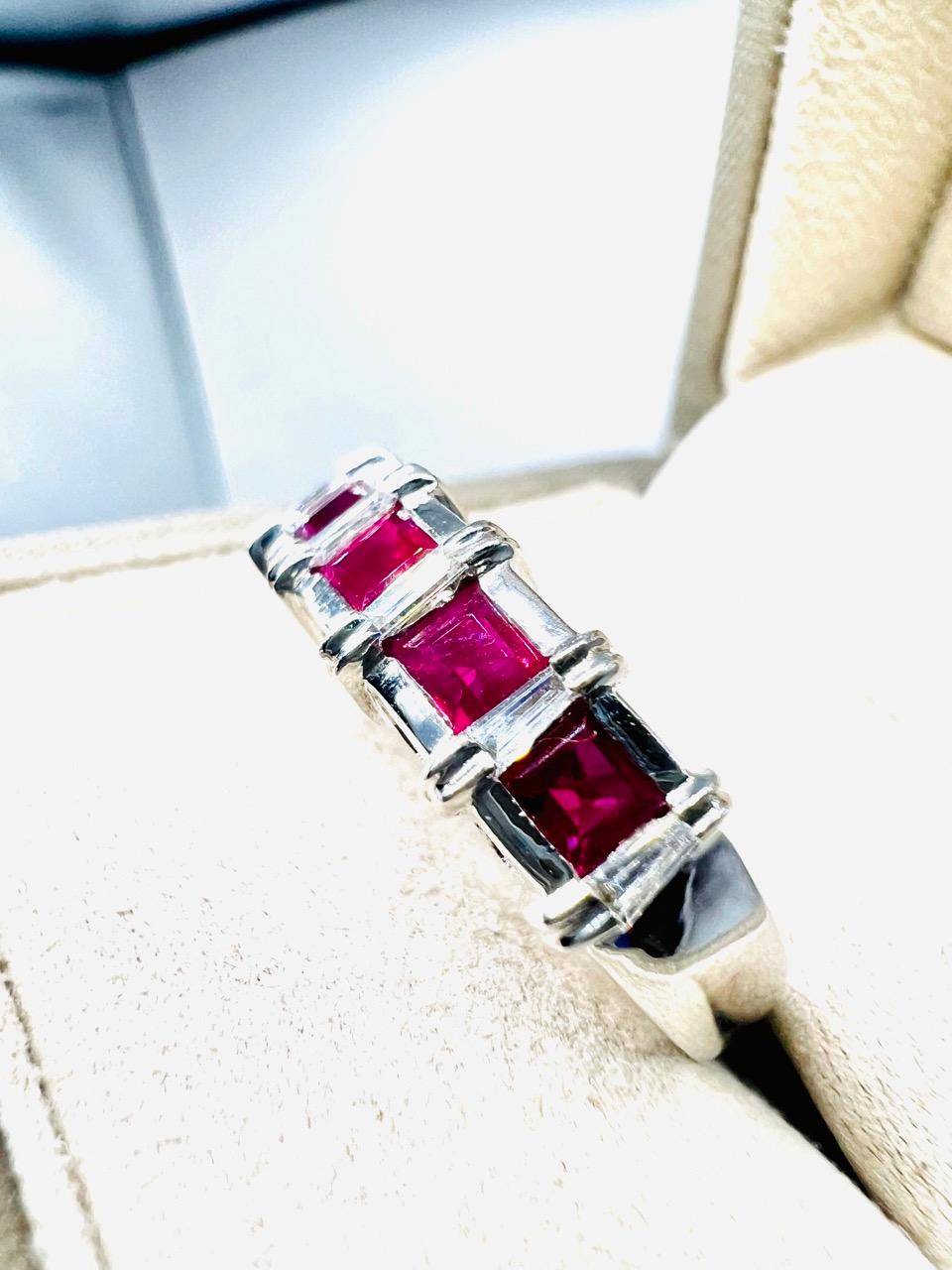 Art Deco Calibrated Ruby Engagement Ring and Baguette-Cut Diamonds, 18-Carat Gold