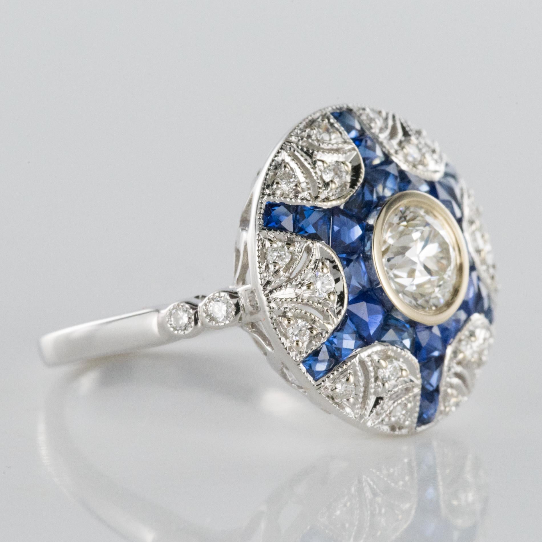 Art Deco Style Calibrated Sapphire Diamonds 18 Karat White Gold Ring 4