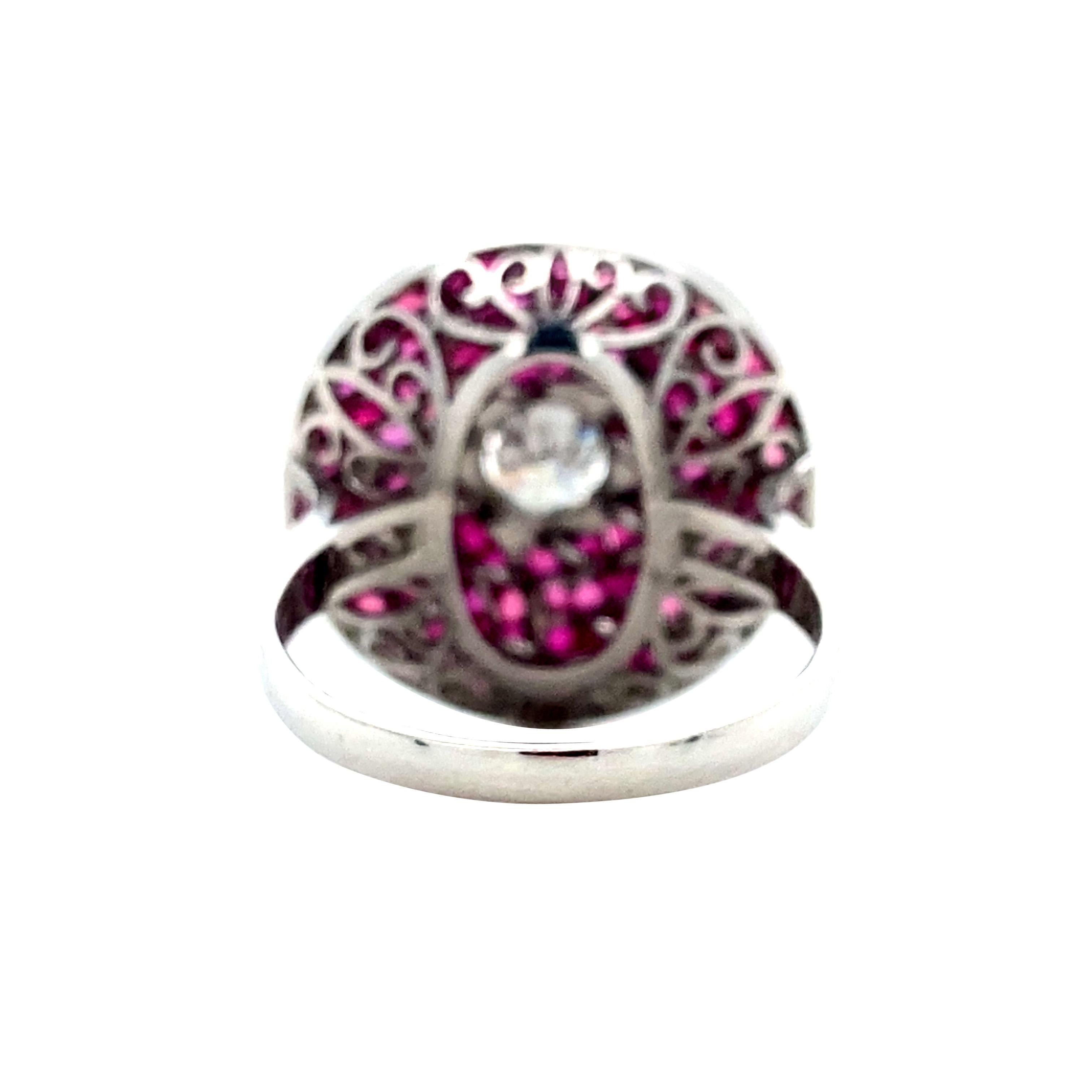 Calibre-Cut Natural Ruby & 0.90ctw Diamond Platinum Cocktail Ring In Good Condition For Sale In AMSTERDAM, NL