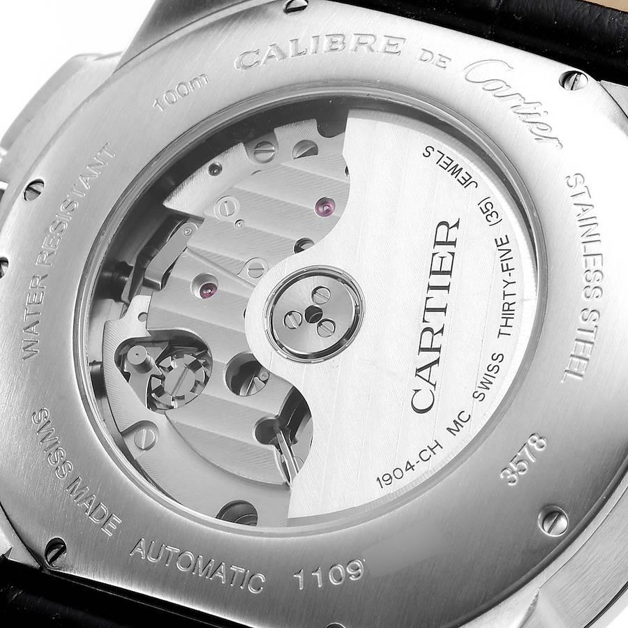 kalibr Calibre De Cartier Stahl Chronograph Silber Zifferblatt Herrenuhr W7100046 im Angebot 3
