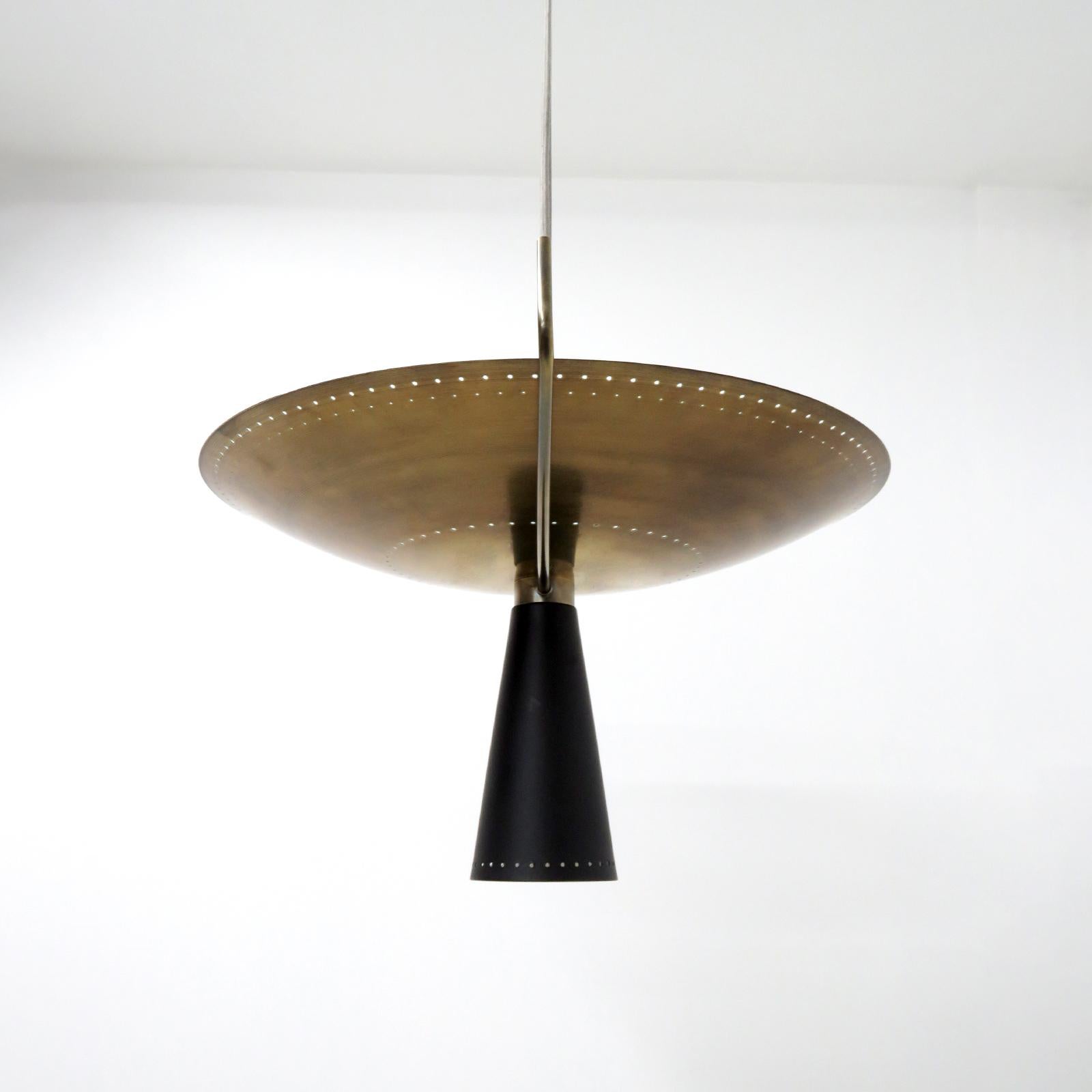 Calice-24 Pendant Light by Gallery L7 In New Condition For Sale In Los Angeles, CA