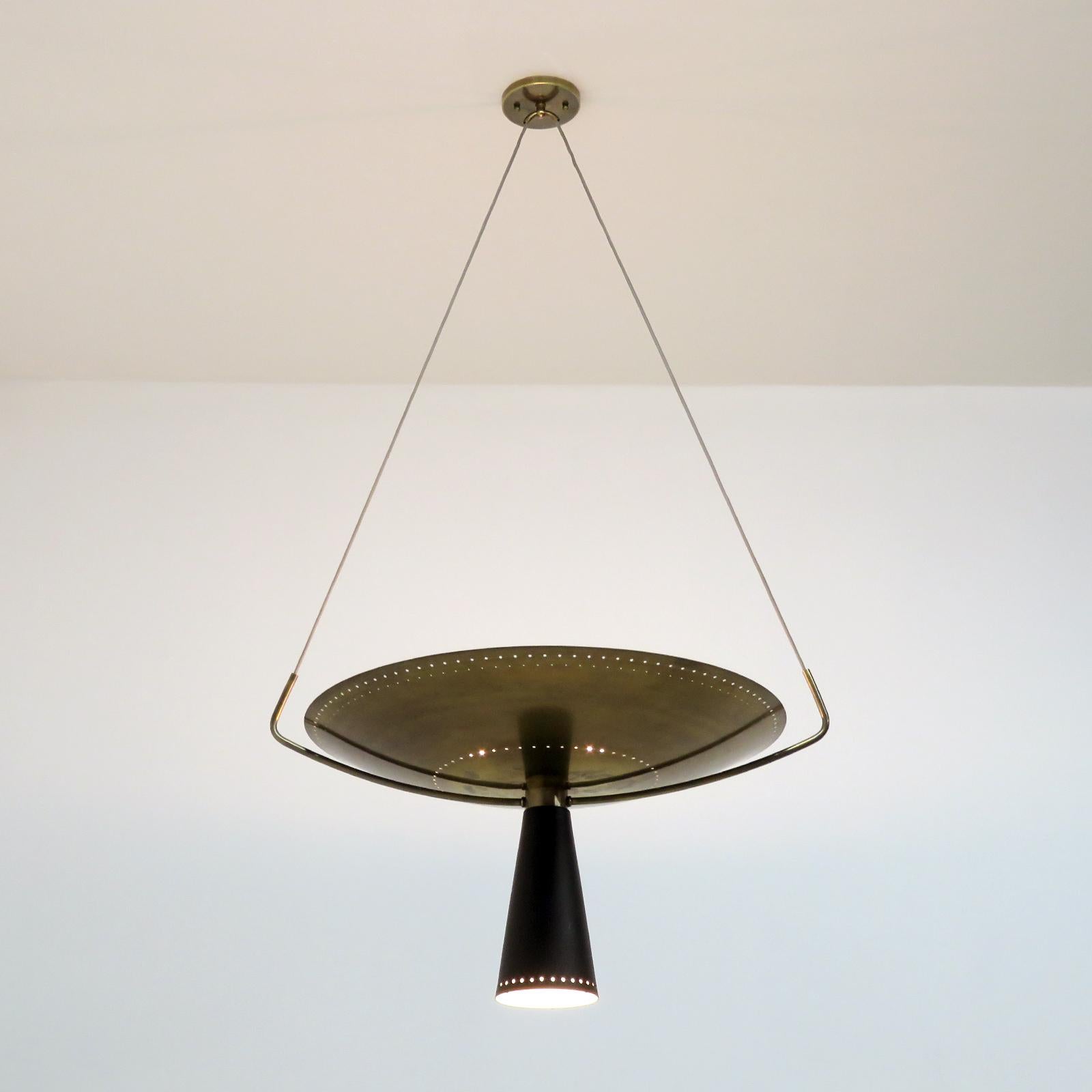 Ottone Lampada a sospensione Calice-24 di Gallery L7 in vendita