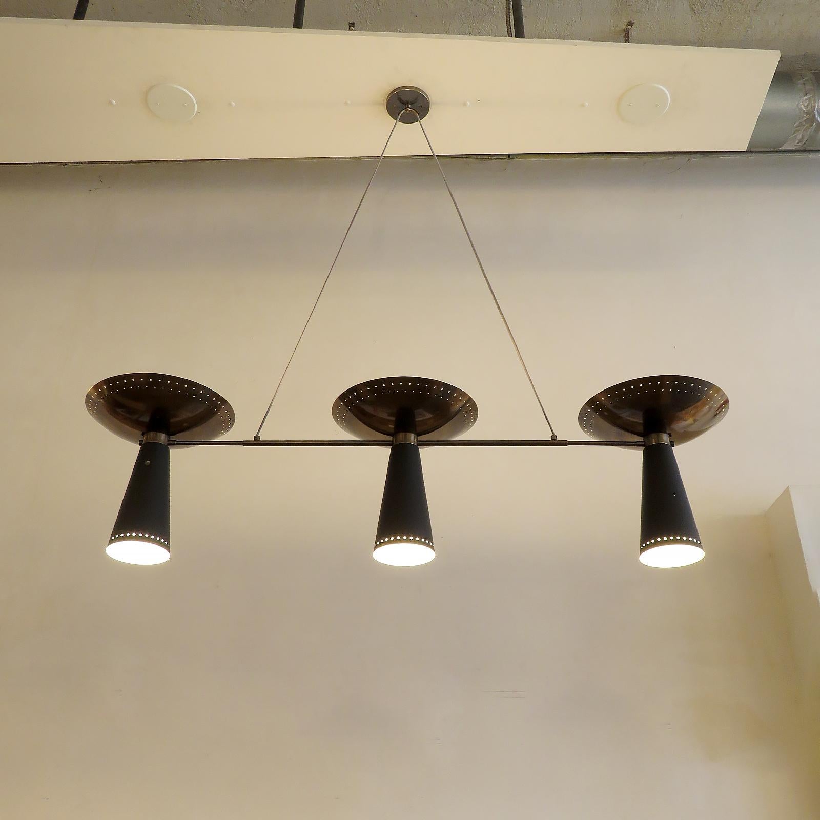 XXI secolo e contemporaneo Lampadario Calice-3 di Gallery L7 in vendita