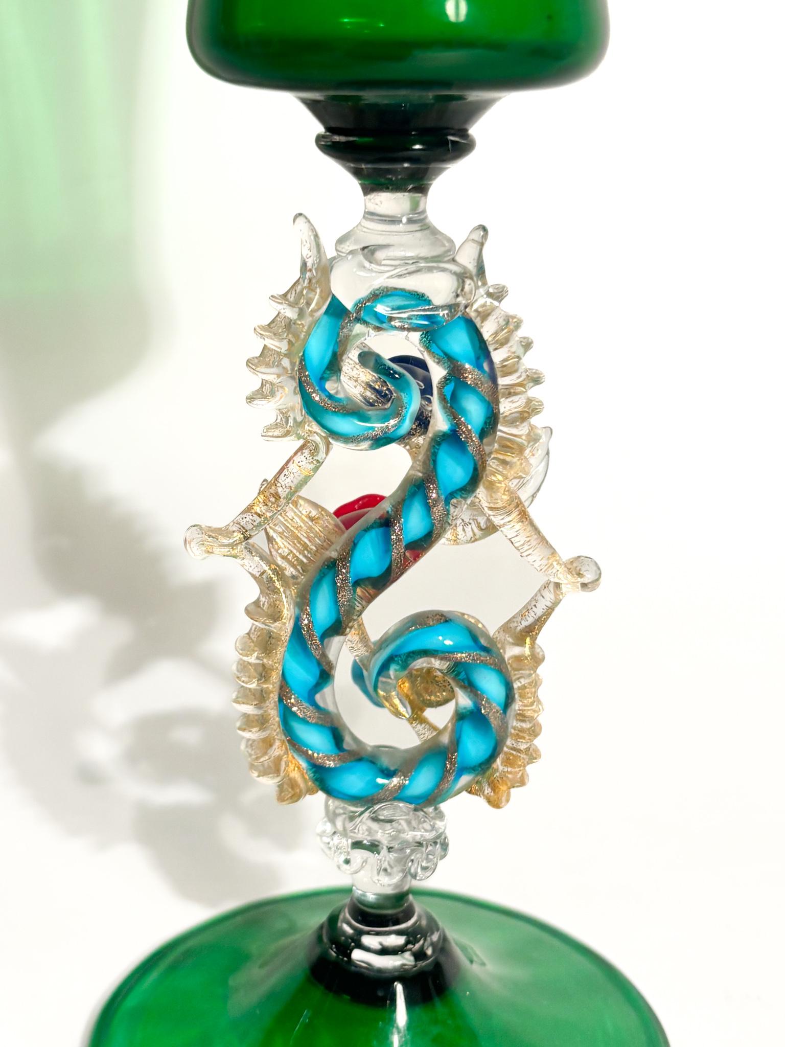 Verre Coupe en verre soufflé de Murano avec décorations florales 1970 en vente