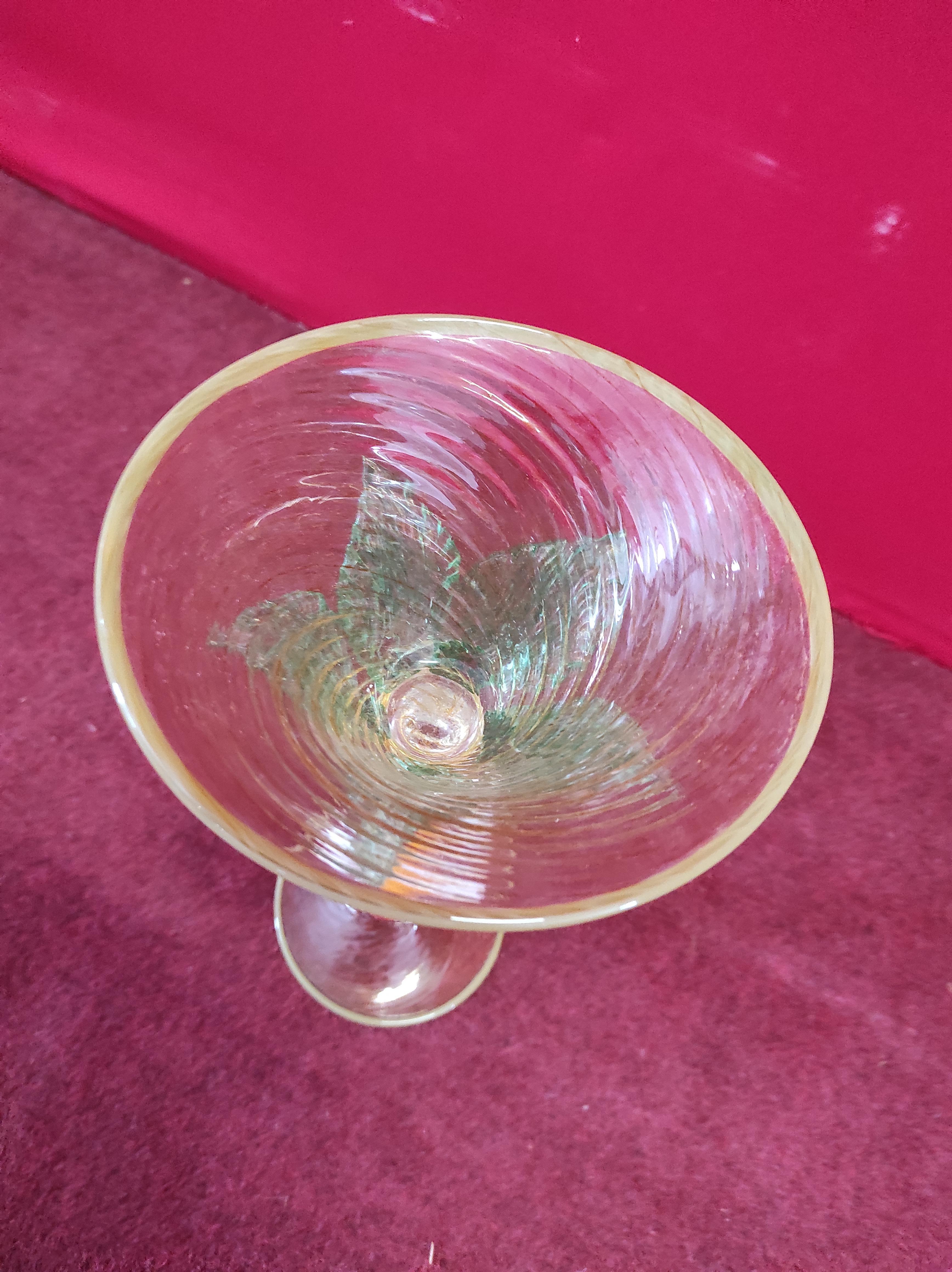 Moderne Coupe en verre soufflé de Murano avec tournesols en vente