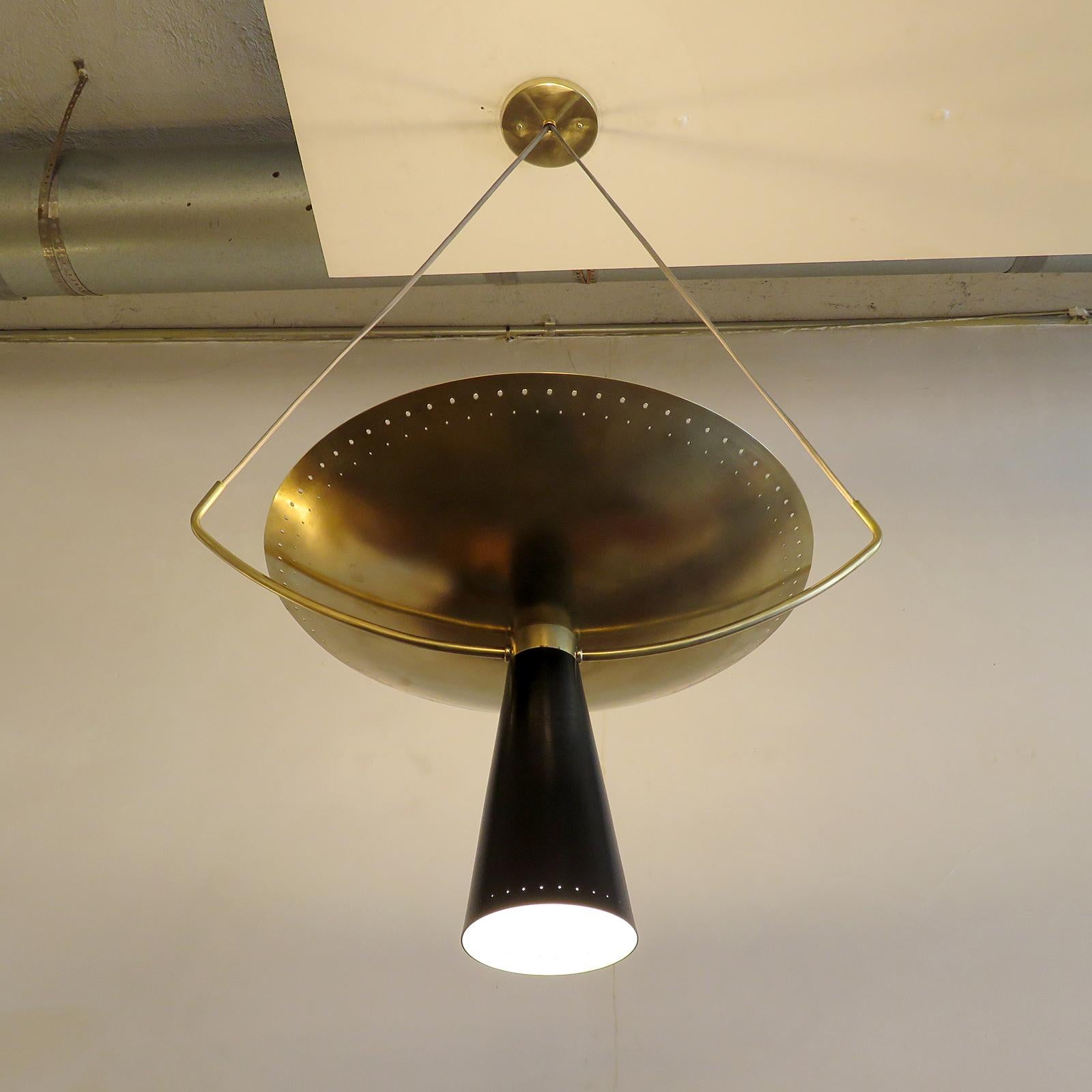 Calice-18 Pendant Light by Gallery L7 2