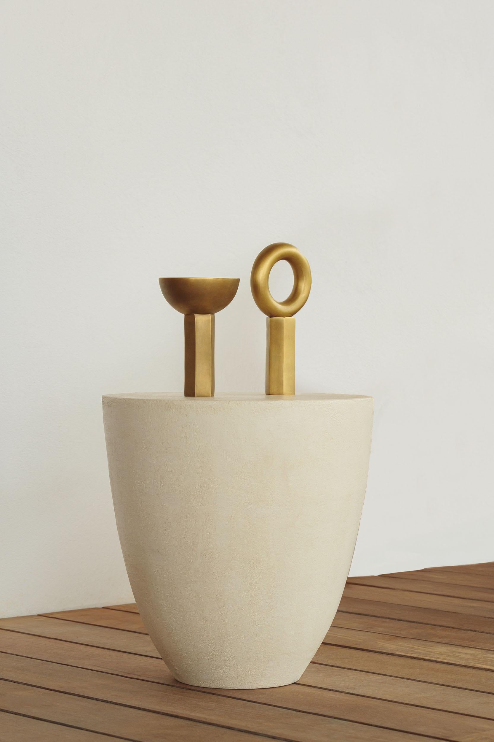Skulpturales Objekt Cálice aus Messingguss von Studio Orth im Zustand „Neu“ im Angebot in Geneve, CH