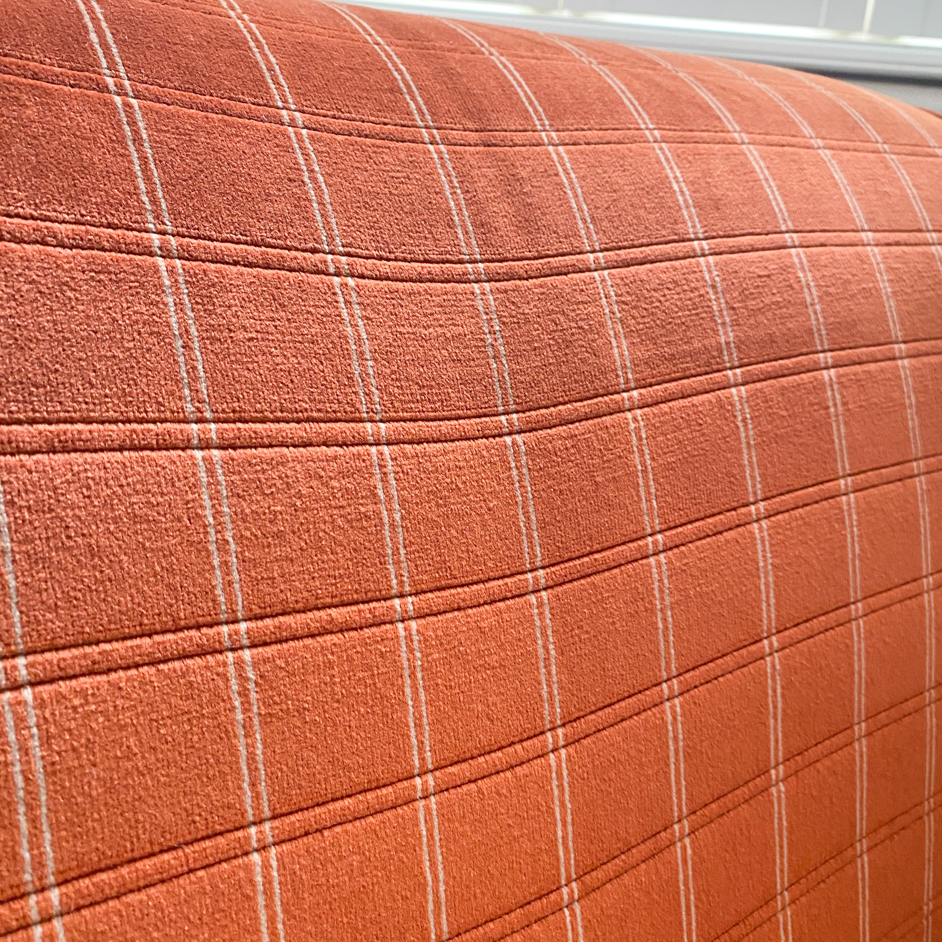 La lounge chair 