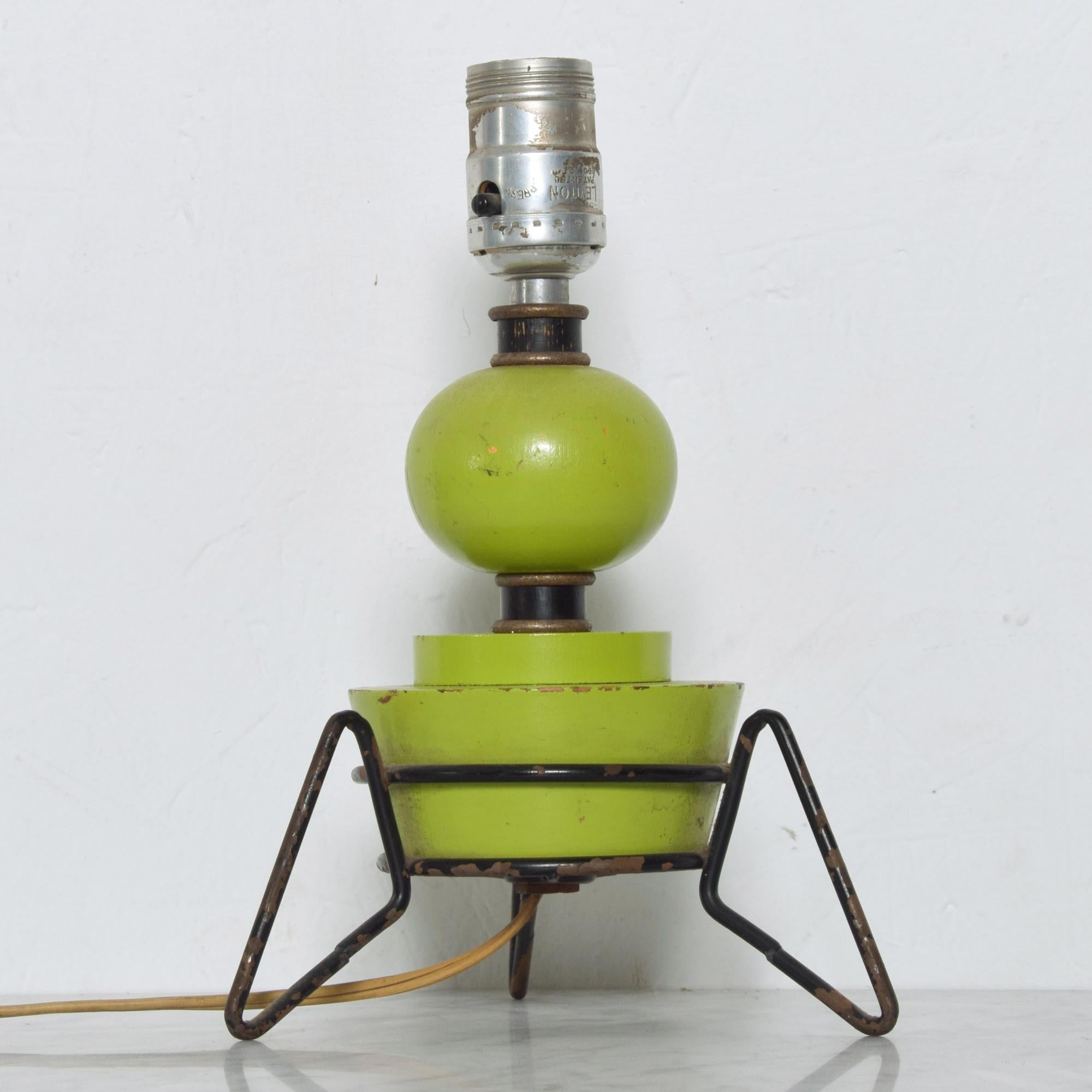 Mid-Century Modern 1960s California Atomic Lime Green Wood Table Lamp 