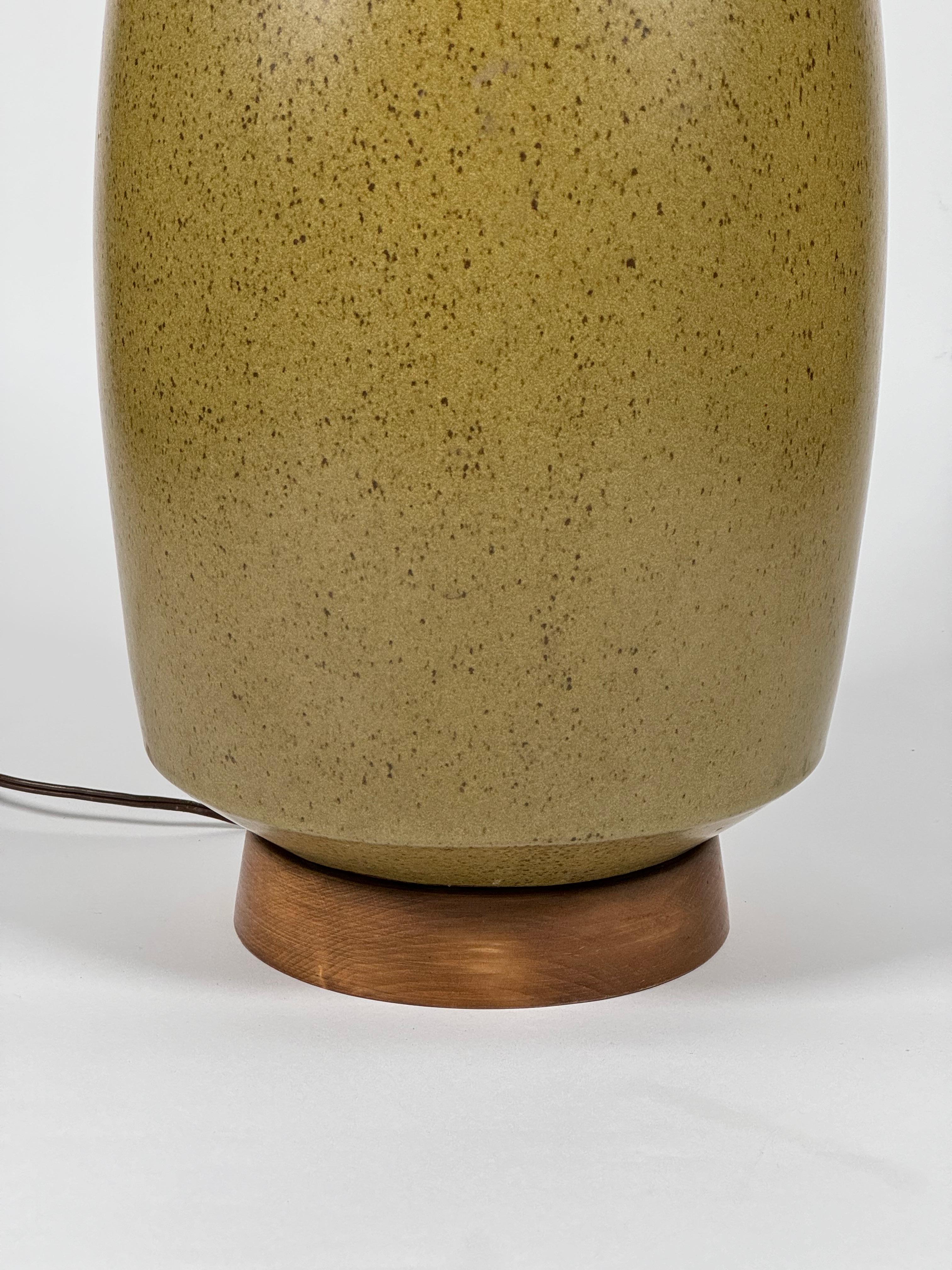 California Ceramic Artist David Cressey Table Lamp In Good Condition In Oakland, CA