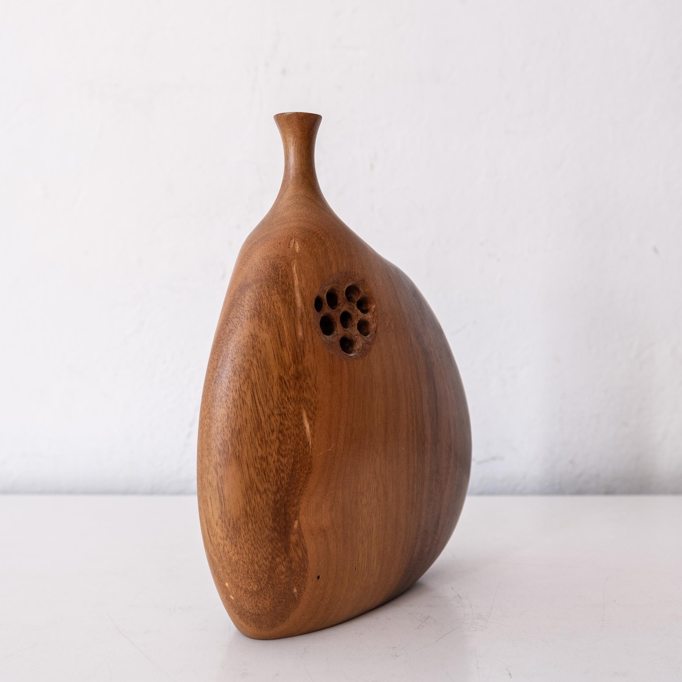 California Craft Sculptural Wood Vase by Doug Ayers In Good Condition In San Diego, CA
