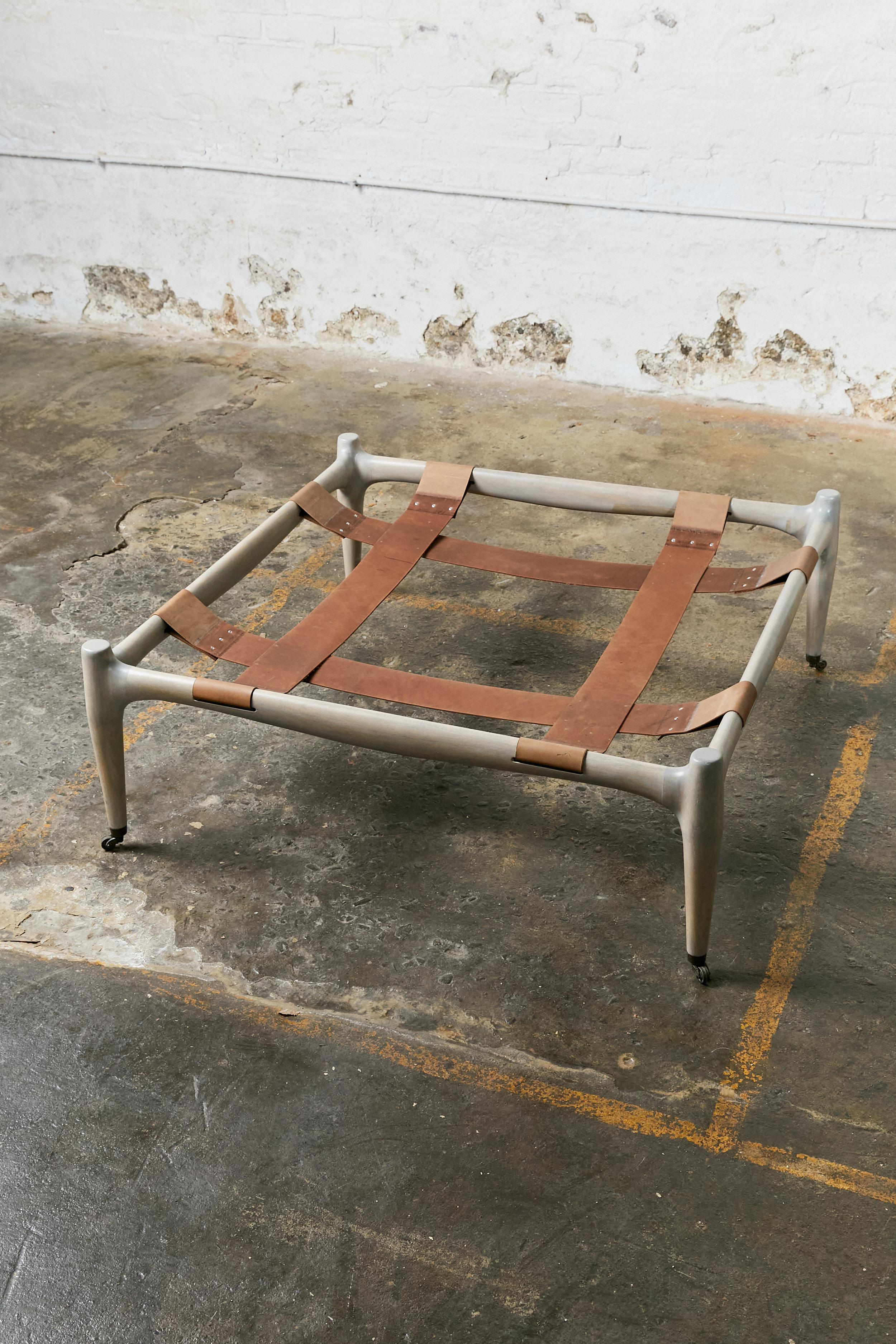 20ième siècle Table basse artisanale californienne en vente