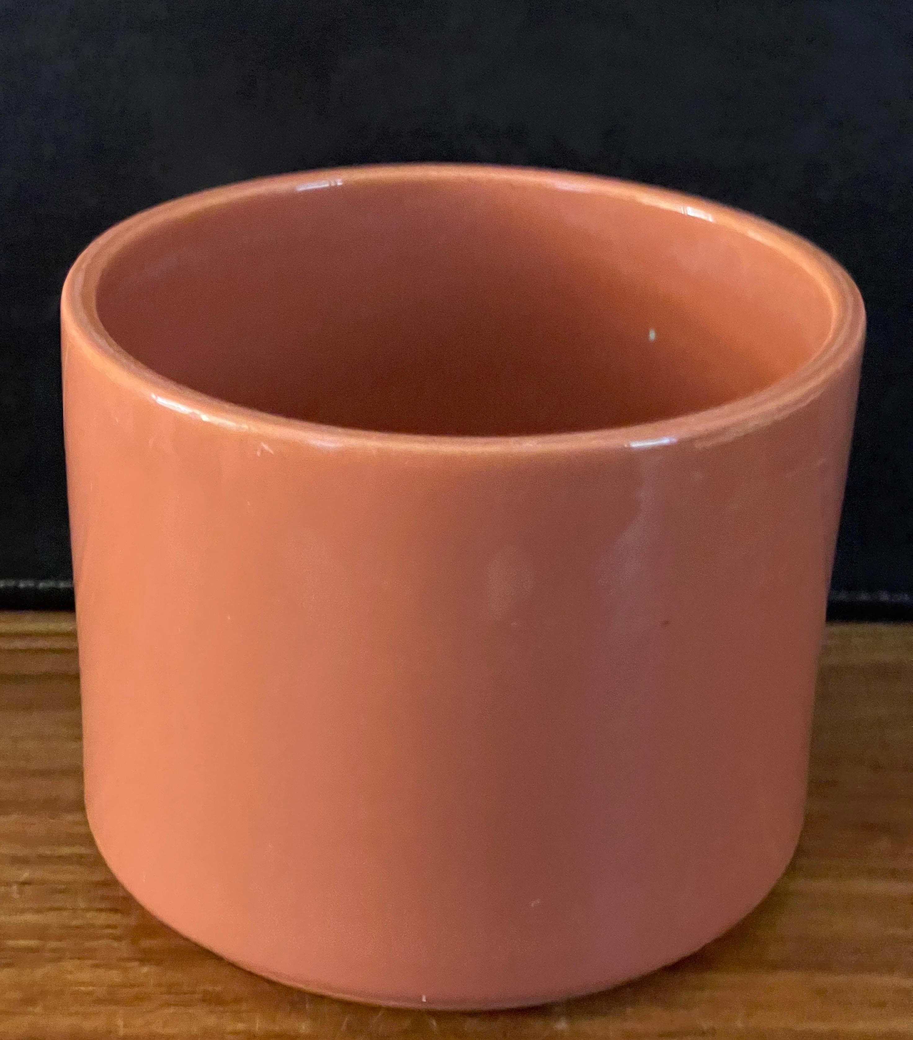 Kalifornien California Design Keramik-Pflanzgefäß von Gainey (amerikanisch) im Angebot