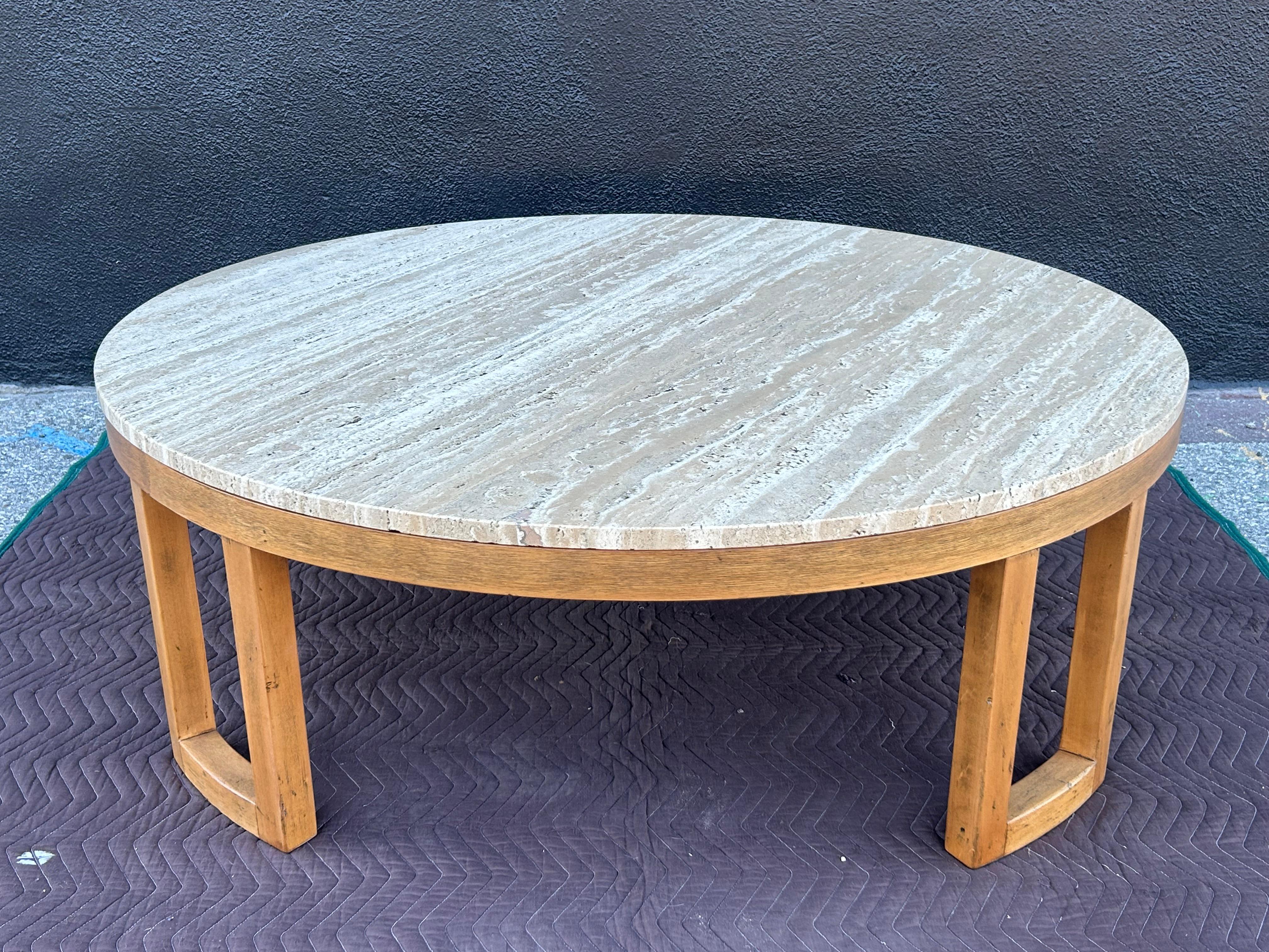 Américain California Design Coffee Table with Marble Top Van Keppel Green en vente