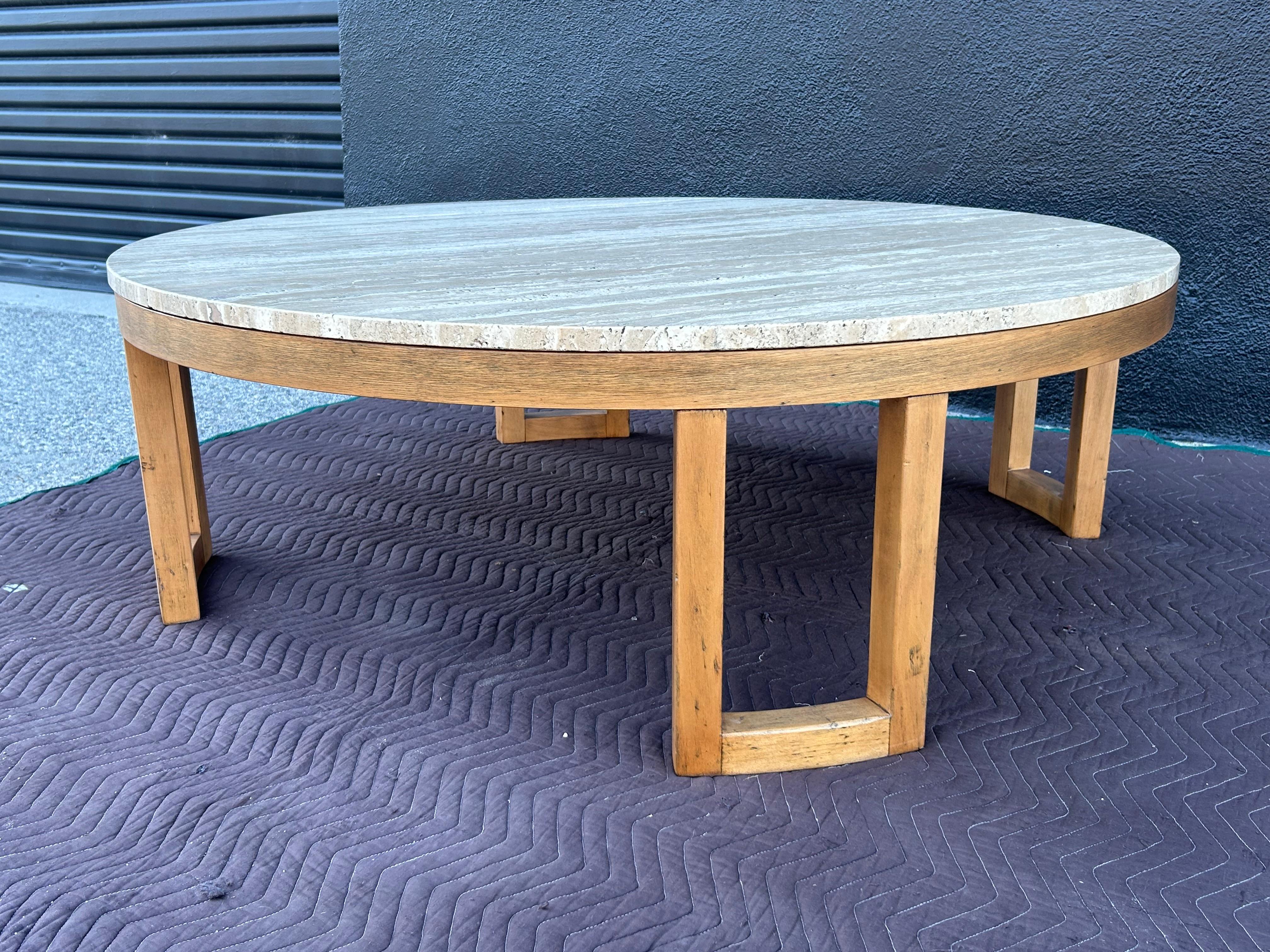 California Design Coffee Table with Marble Top Van Keppel Green Bon état - En vente à Los Angeles, CA