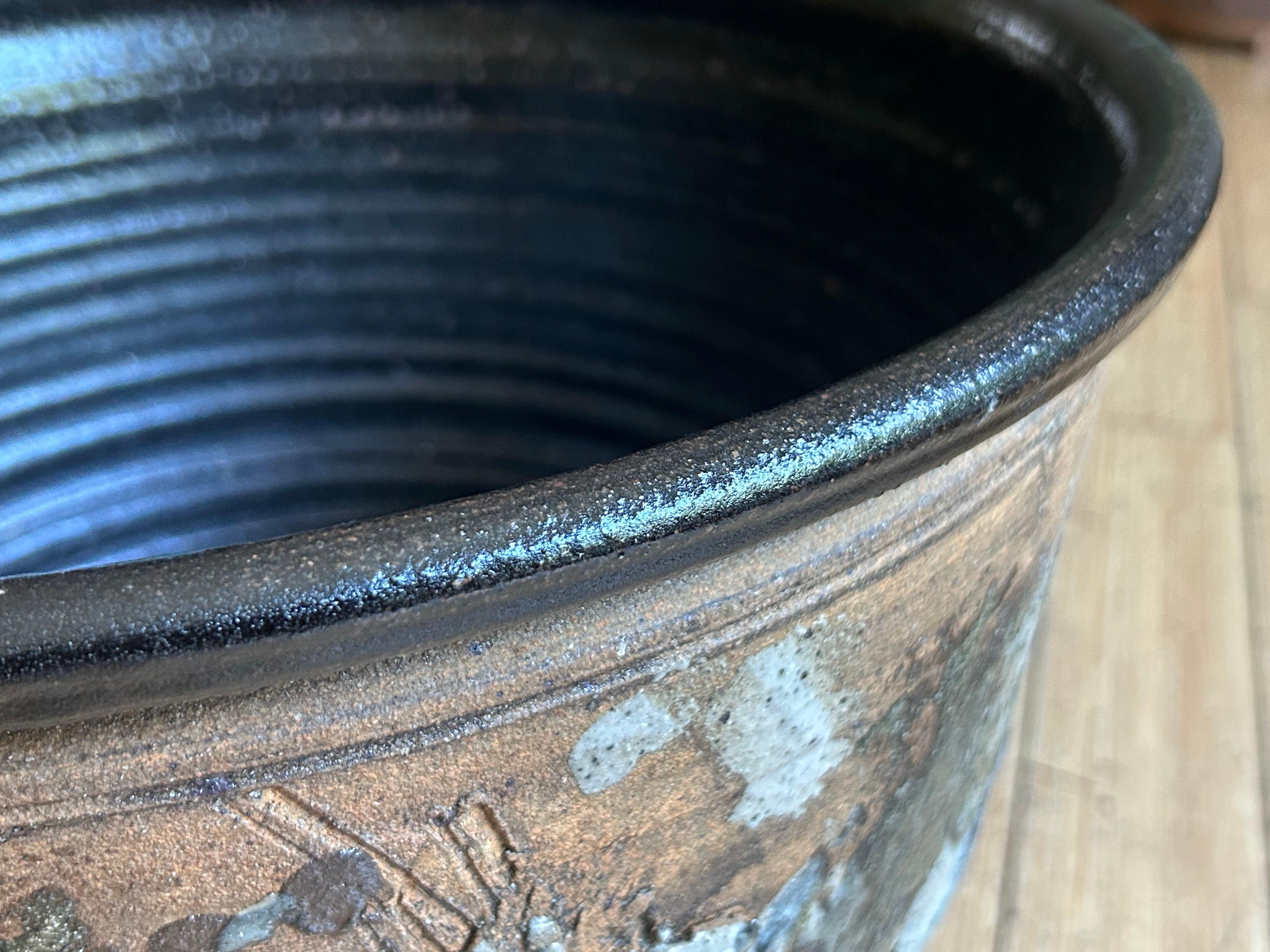 California Design Planter with Abstract Expressionist Glaze 1960s For Sale 5