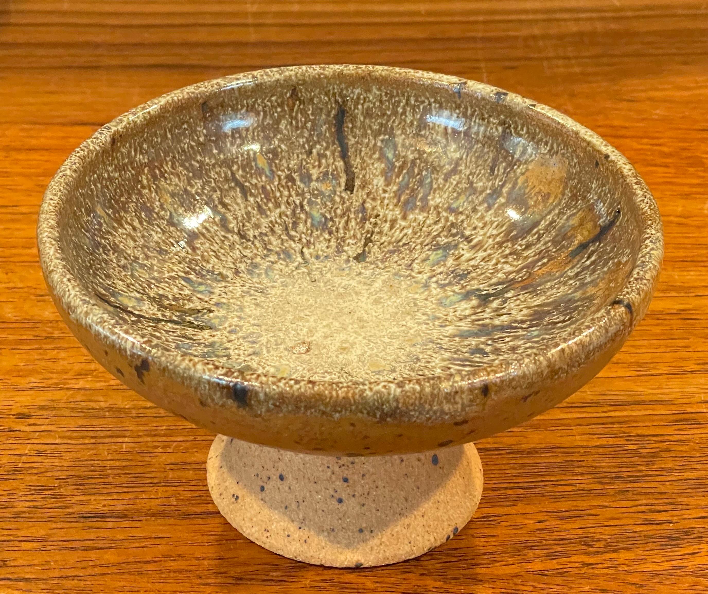 Pottery California Design Small Ceramic Pedestal Bowl / 