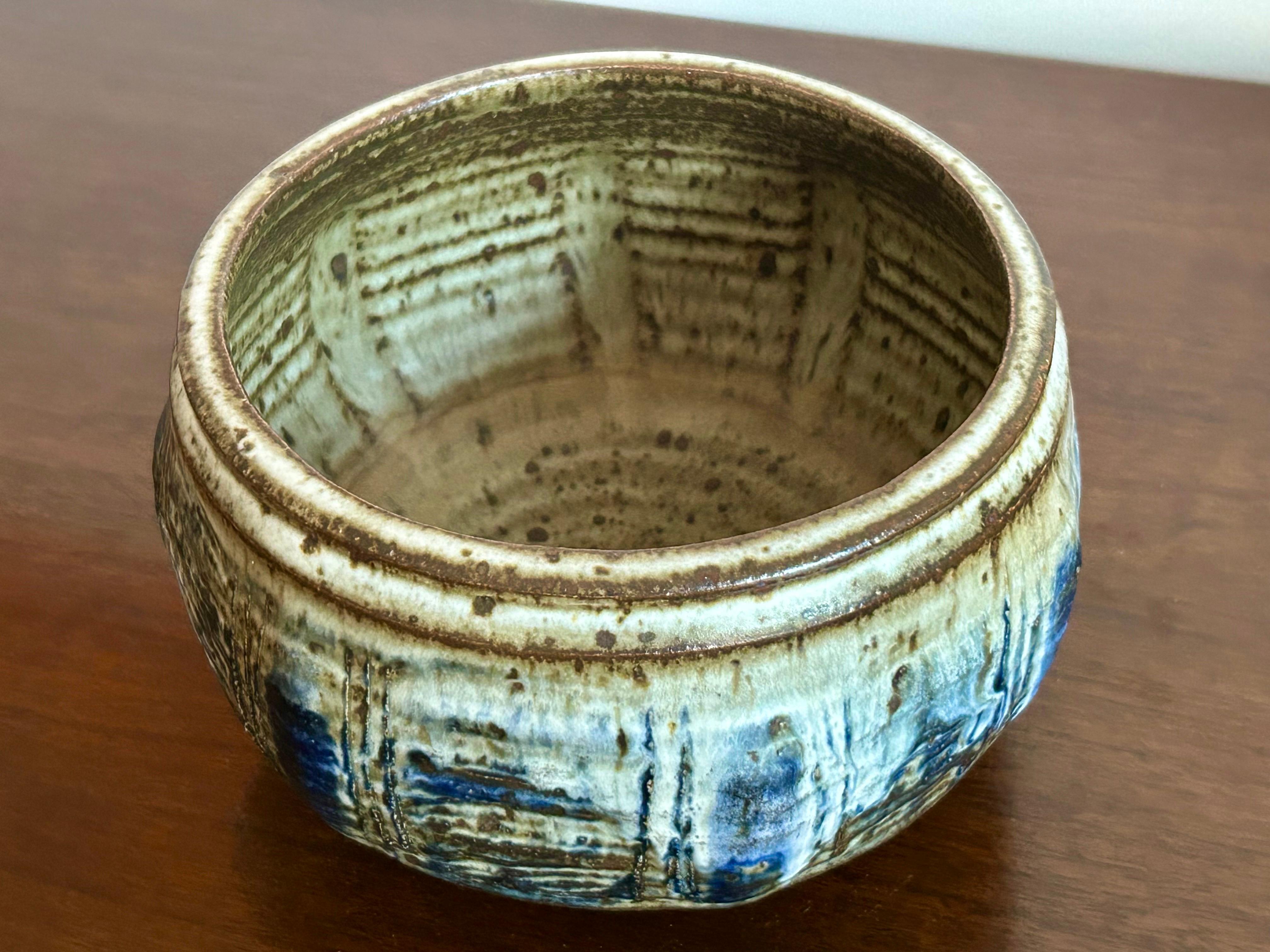 Bol en poterie California Design Studio Vivika + Otto Heino 2