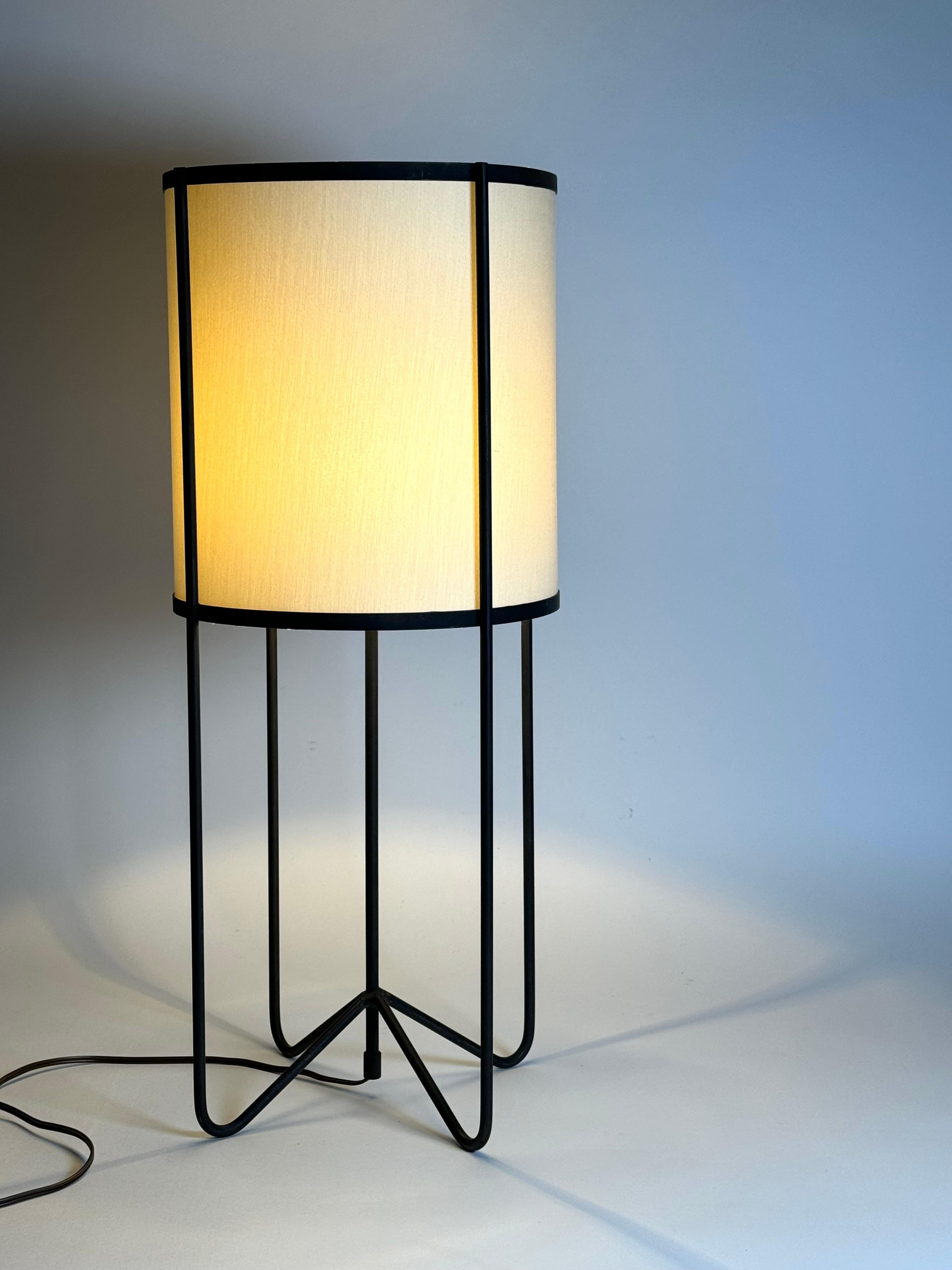 Mid-Century Modern California Design Wrought Iron & Linen Table Lamp Circa 1950s #1 For Sale