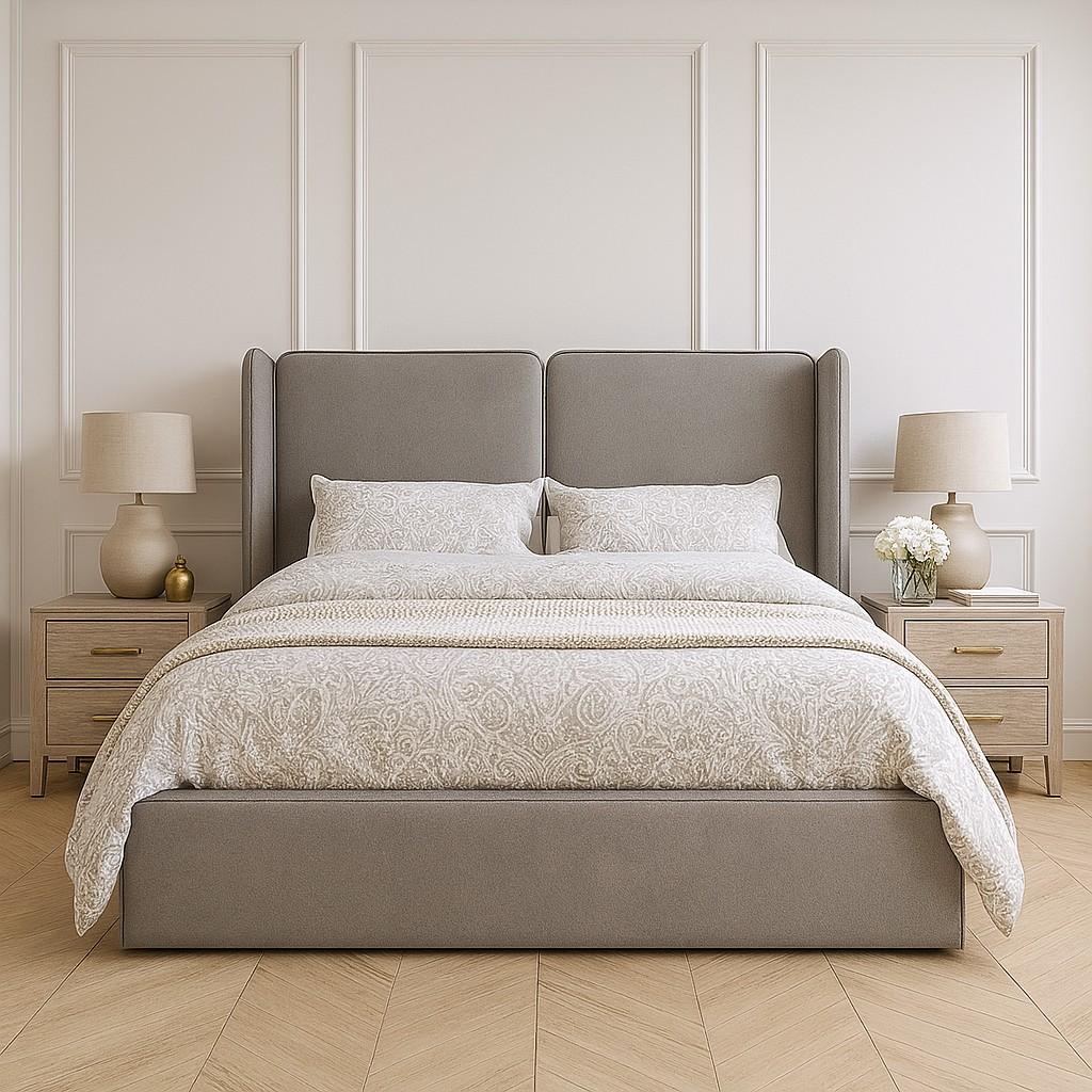 Americano Letto California King con struttura imbottita di velluto e testiera in vendita