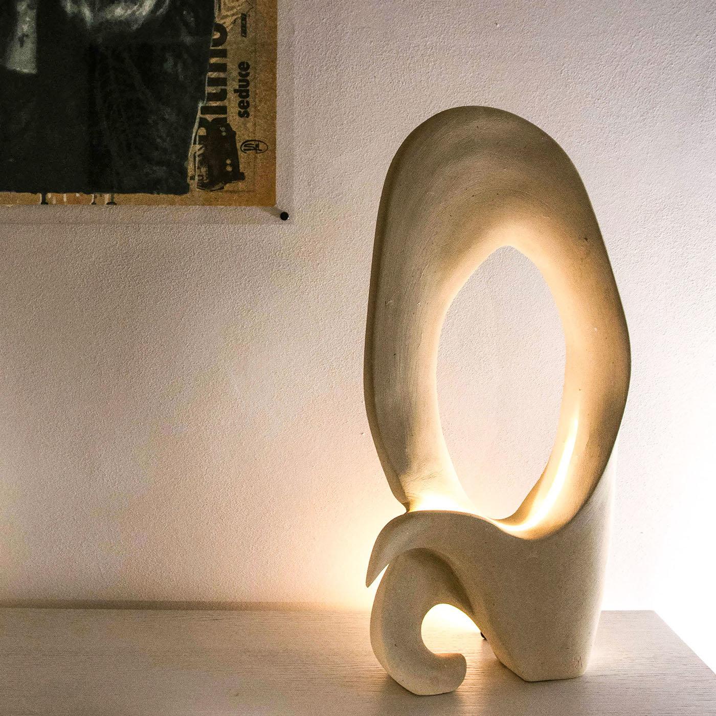 Named after the American state famous for its large waves and iconic surf spots, this sculpture is designed, created and signed by artist Andrea Serra. The sinuous movement of the powerful waves is masterfully hand carved of Lecce stone, a unique