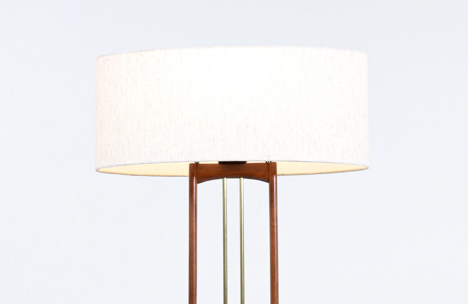 American Expertly Restored - California Modern Column Floor Lamp by Modeline For Sale