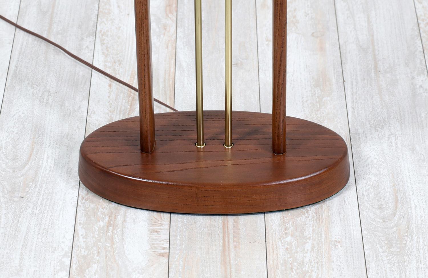Brass Expertly Restored - California Modern Column Floor Lamp by Modeline For Sale