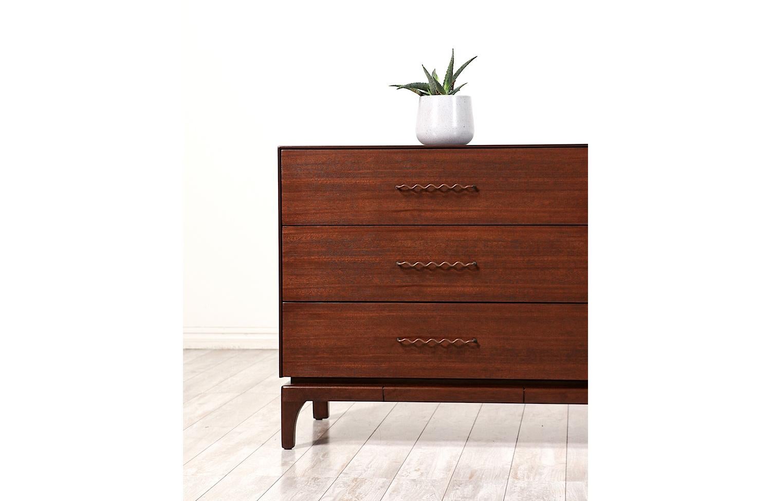 California Modern Dresser by John Keal for Brown Saltman In Excellent Condition In Los Angeles, CA