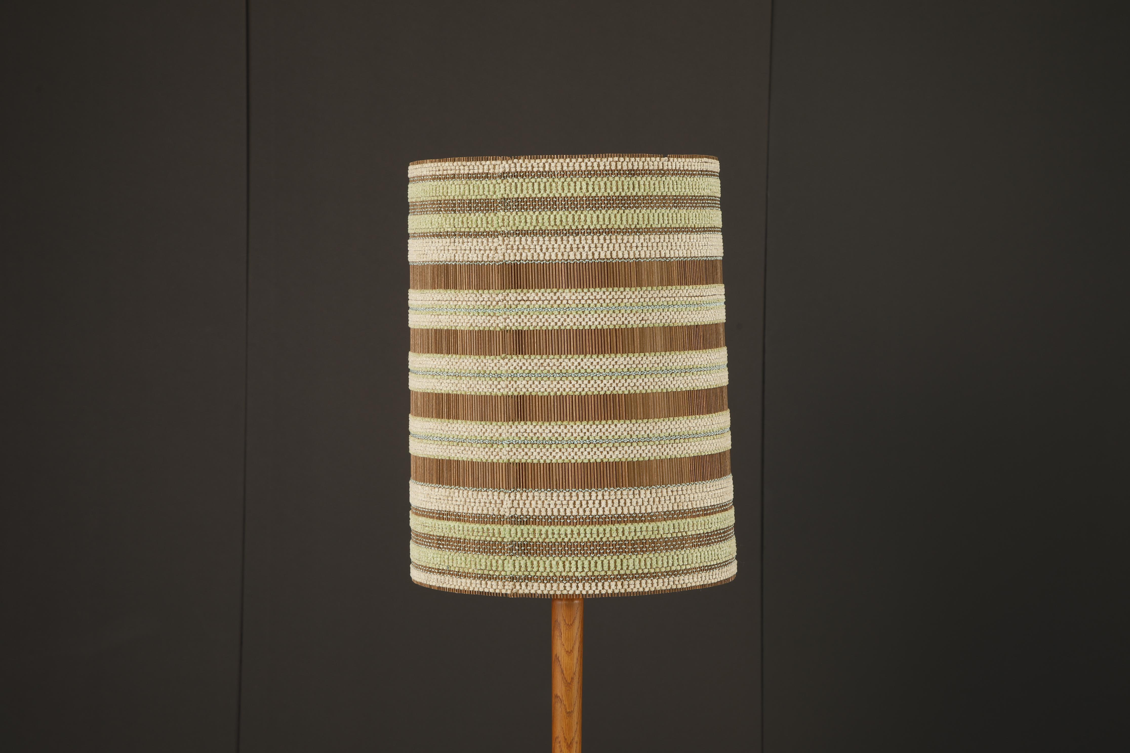 Mid-Century Modern Abat-jour tissé California Modern Maria Kipp en Sage, Crème et Marron, années 1960 en vente