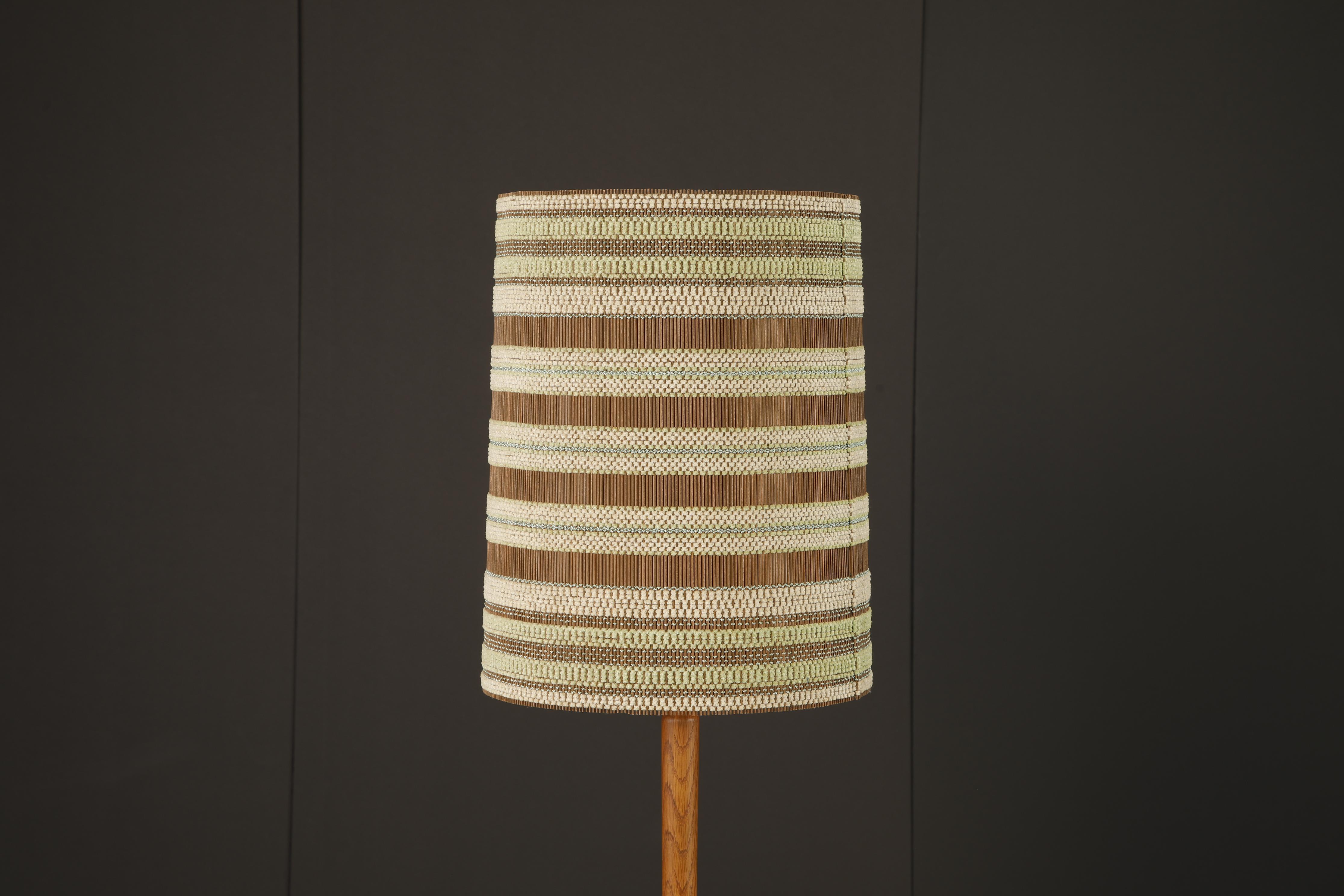Américain Abat-jour tissé California Modern Maria Kipp en Sage, Crème et Marron, années 1960 en vente