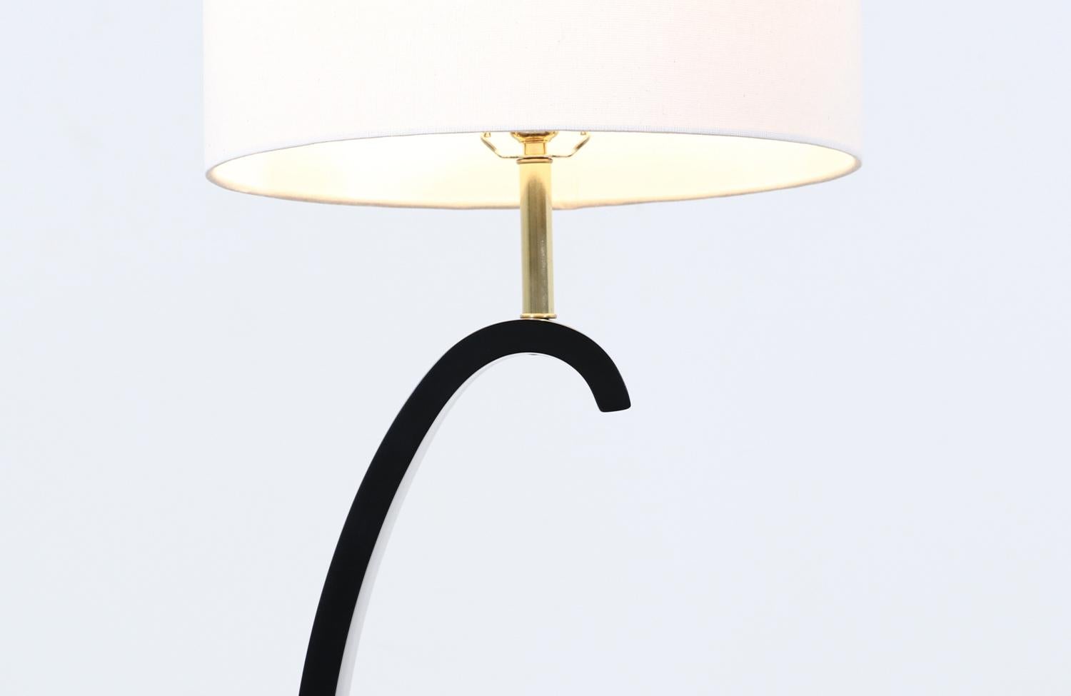 American Expertly Restored -California Modern Sculpted Ebony Table Lamp by Modeline of CA For Sale