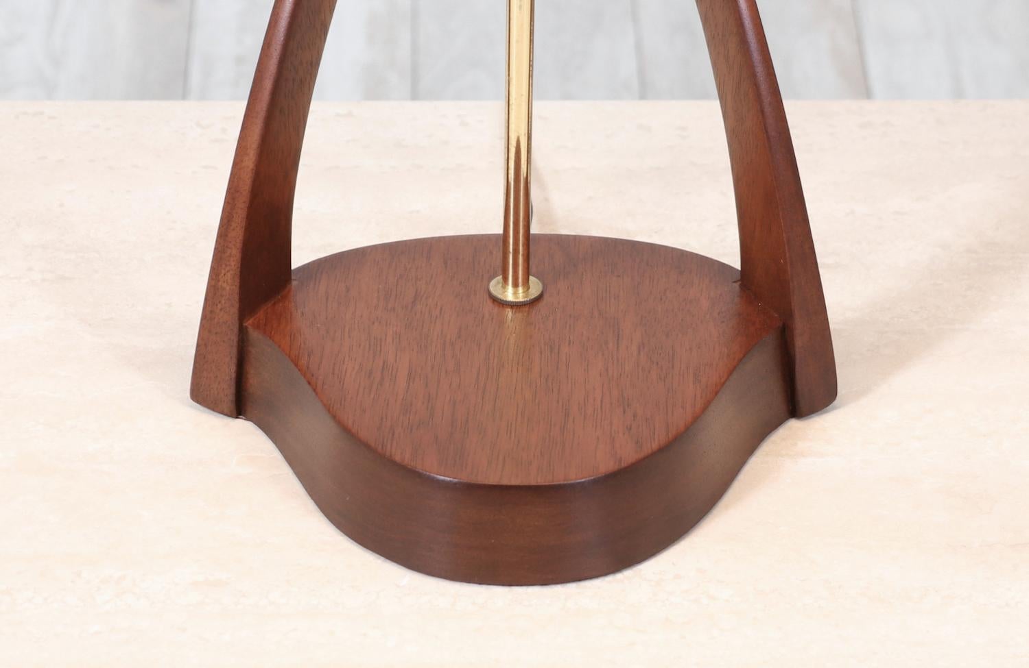 California Modern Sculpted Table Lamp by Modeline of CA 4