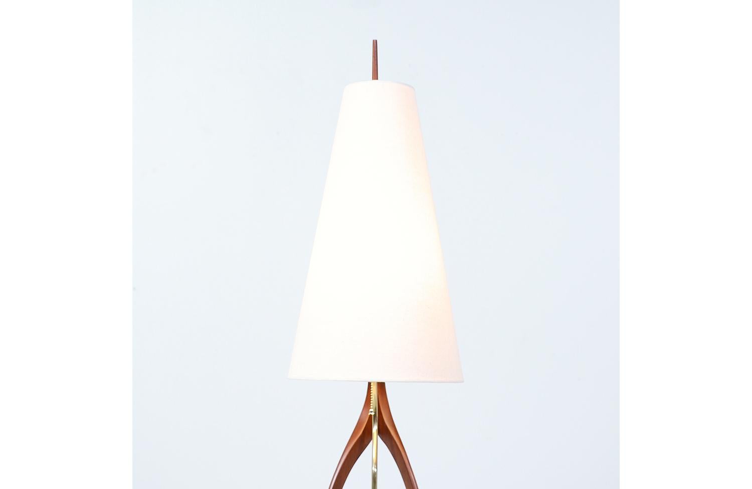 Mid-20th Century California Modern Sculpted Table Lamp by Modeline of CA