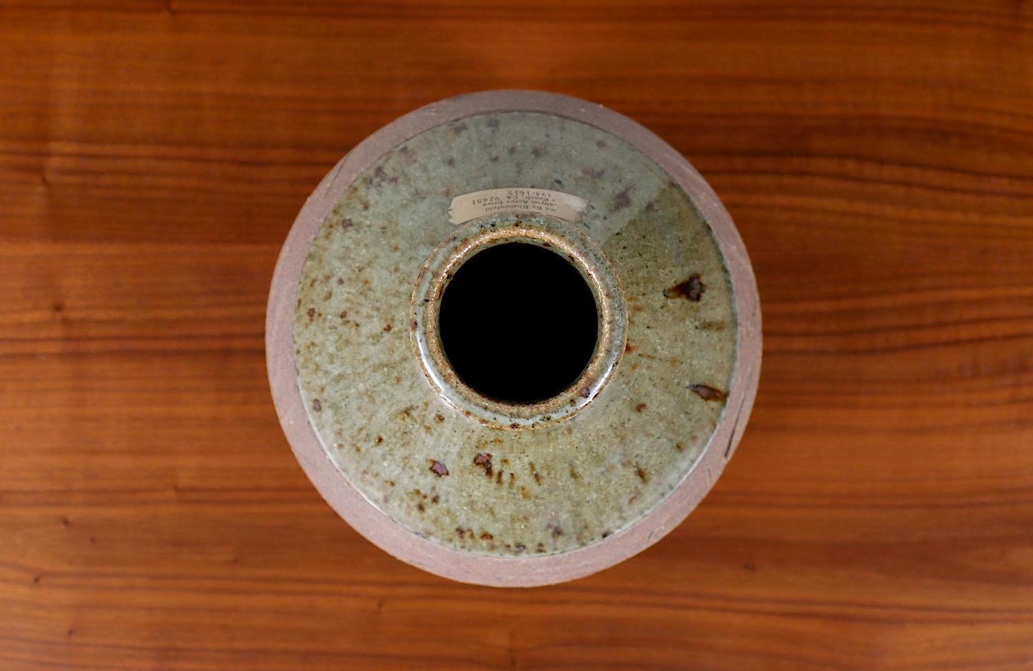 Milieu du XXe siècle Vase en céramique Studio Pottery de Californie moderne de Mark Blumenfeld