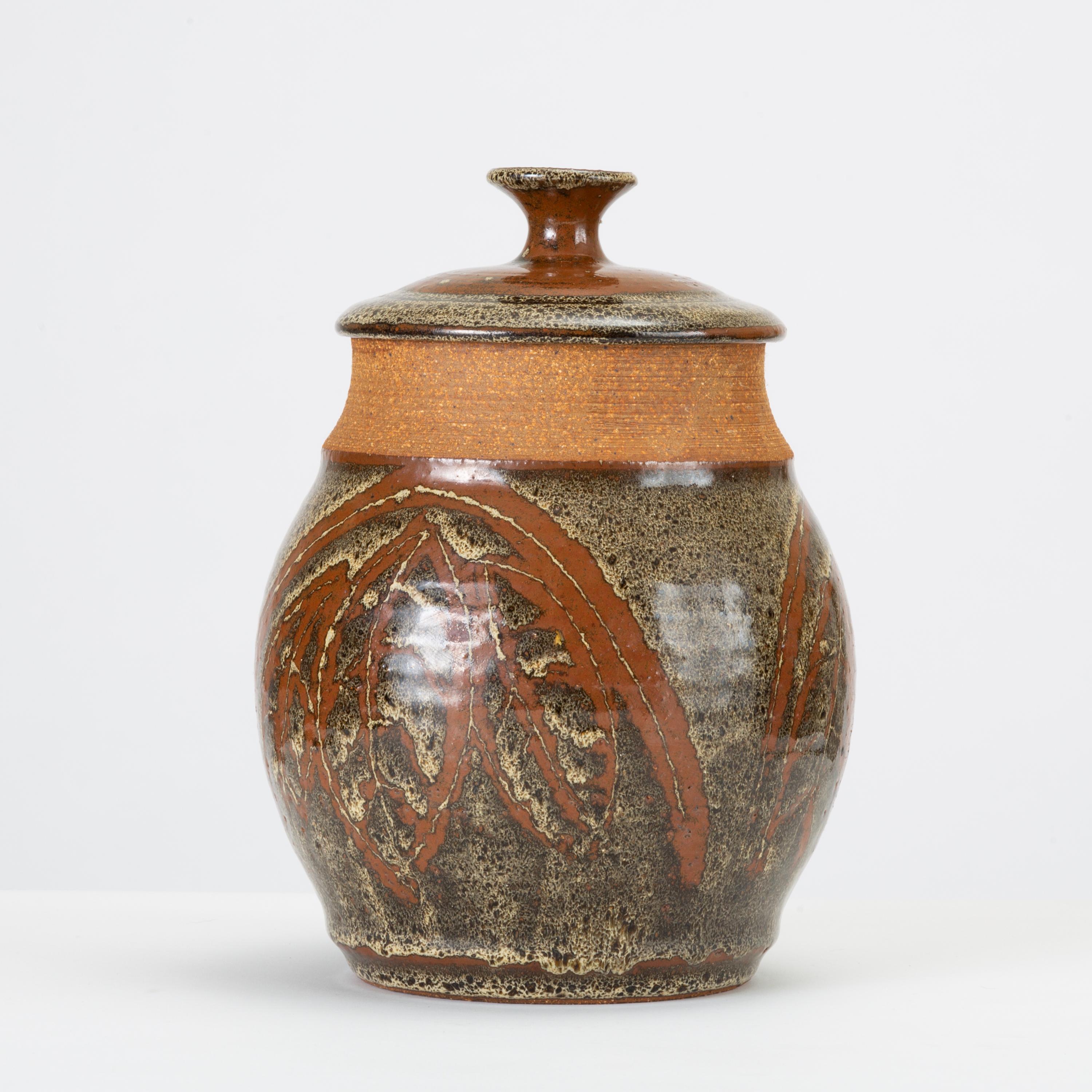 California Modern Studio Pottery Urn with Leaf Pattern by Don Jennings In Excellent Condition In Los Angeles, CA
