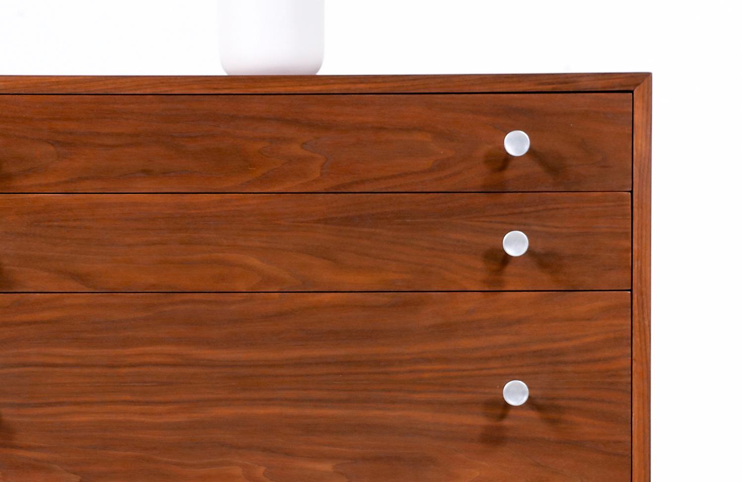 California Modern Walnut Dresser with Tulip Style Pulls by Milo Baughman In Excellent Condition For Sale In Los Angeles, CA