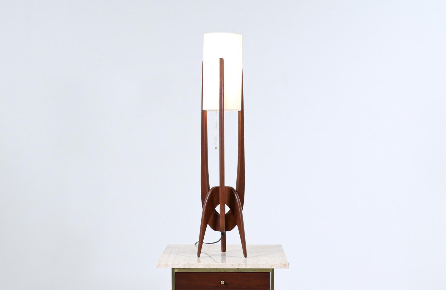 Mid-Century Modern California Modernist Sculpted Table Lamp by Modeline of CA