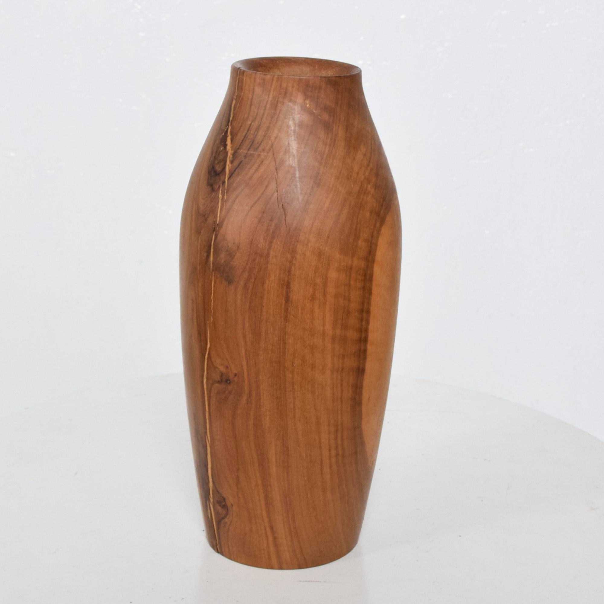 California Organic Modern Sculptural Turned Wood Vase After Rude Osolnik, 1970s In Good Condition In Chula Vista, CA